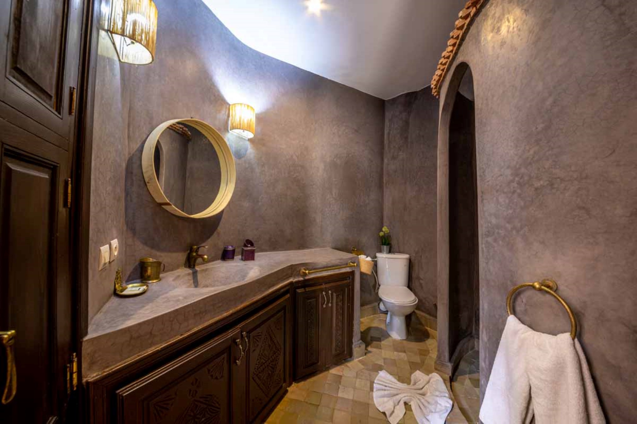 Triple Three Bedrooms with Air Conditioning