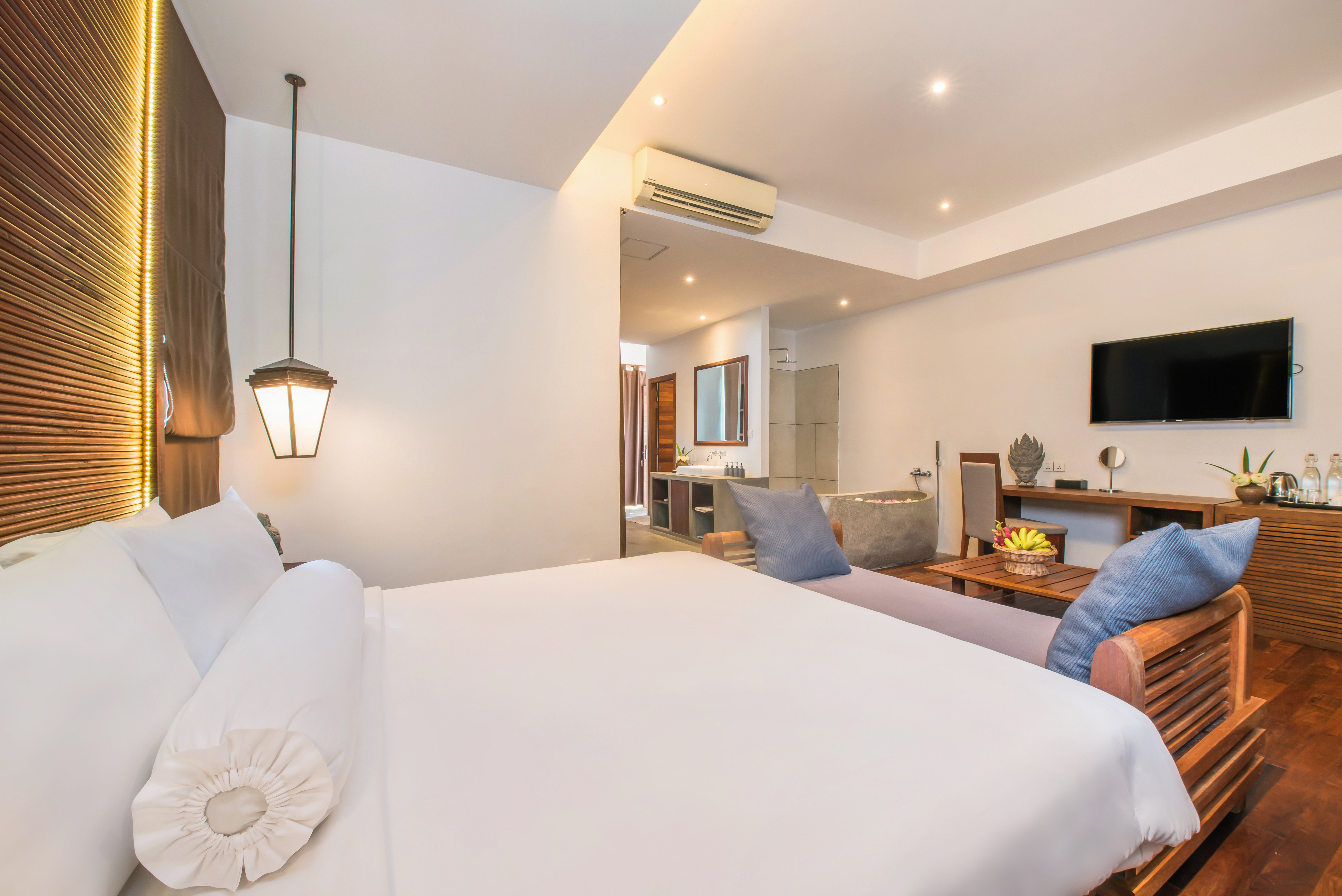 Family Room Connecting Room