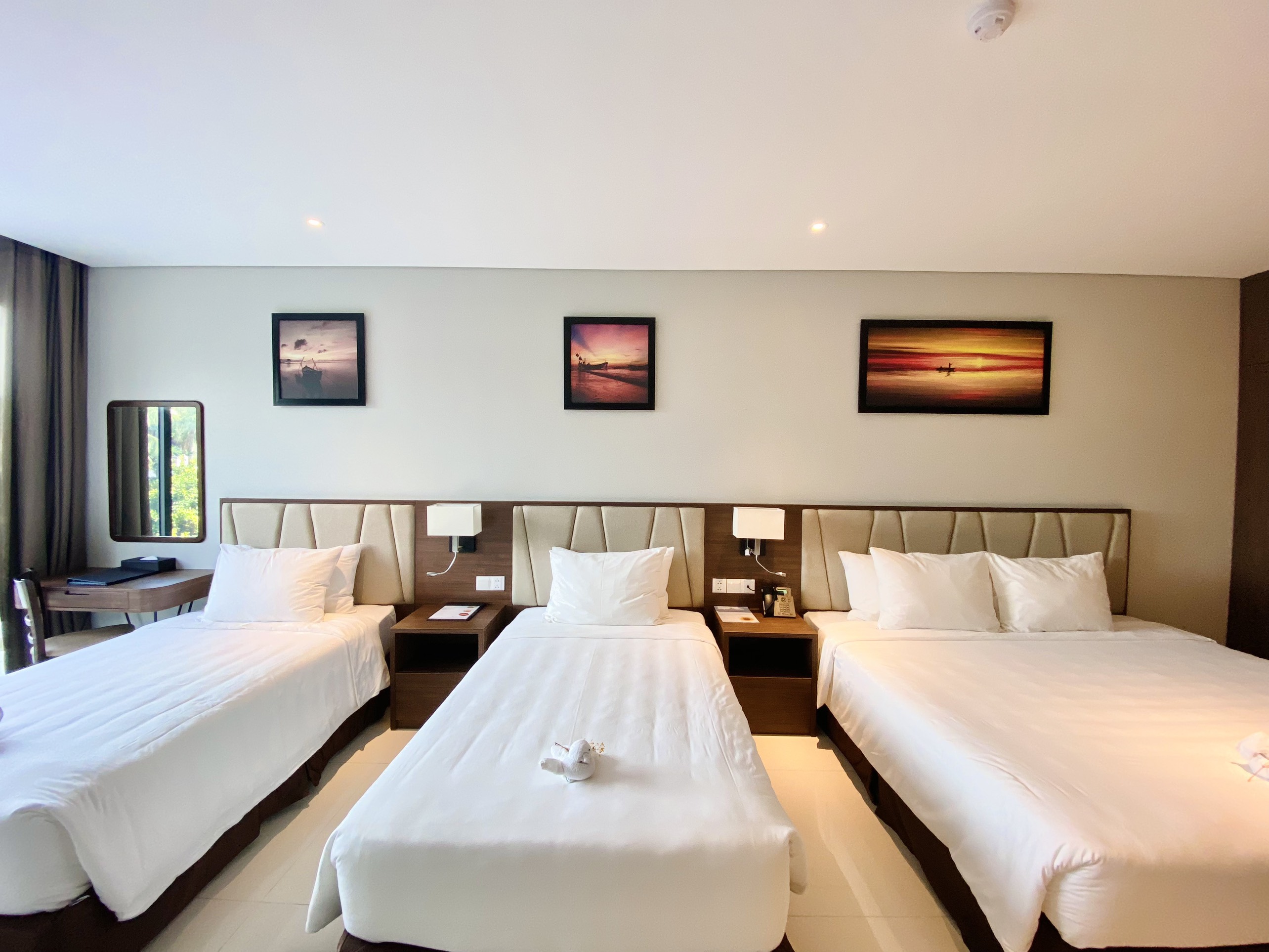 Family Room Superior