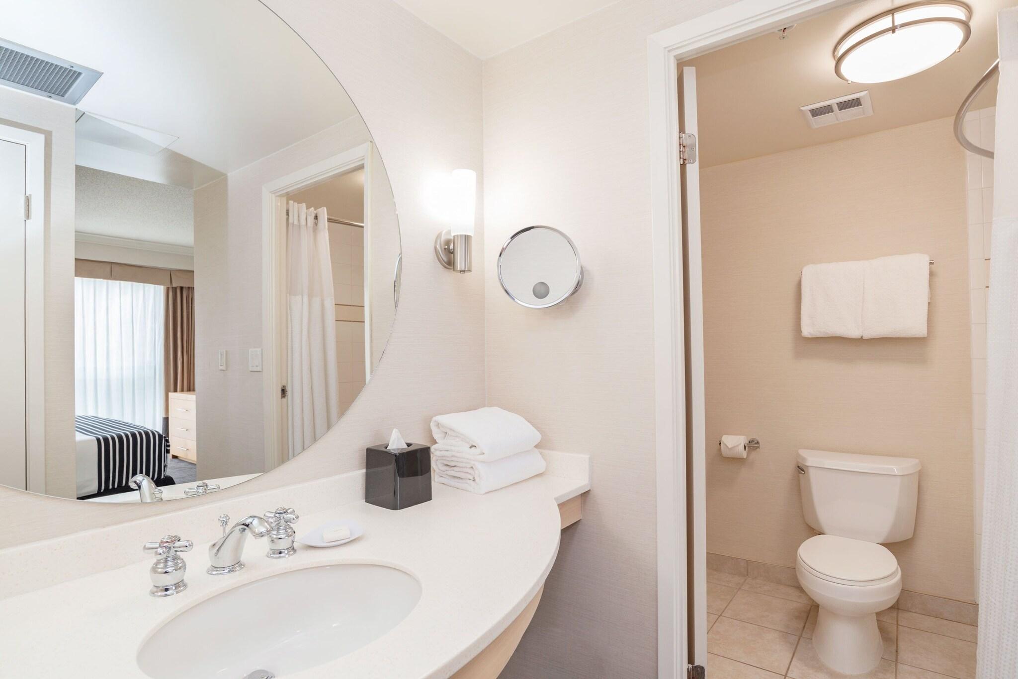 Studio with Kitchenette