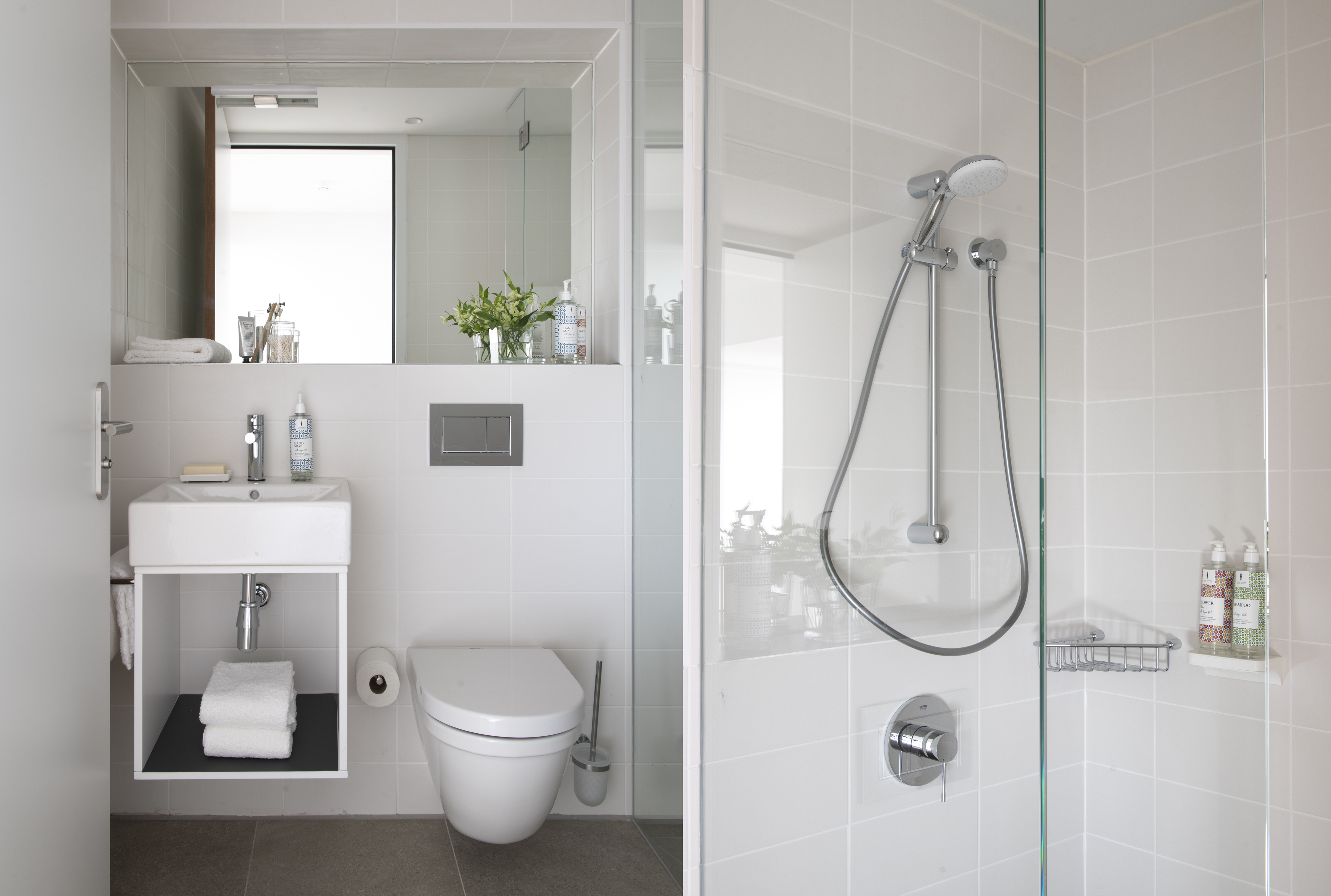 Apartment One Bedroom One Bathroom