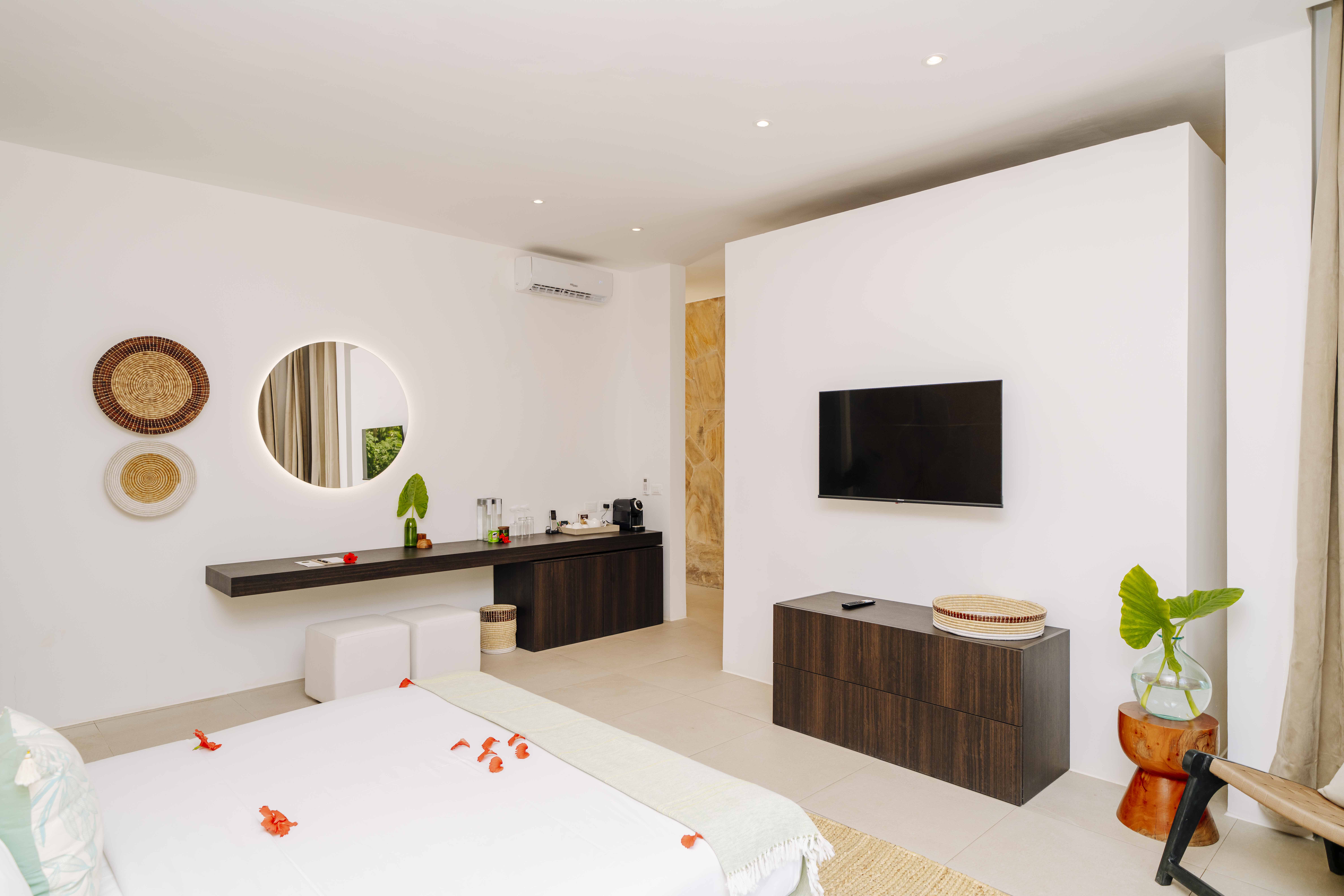 Villa Garden View King Bed