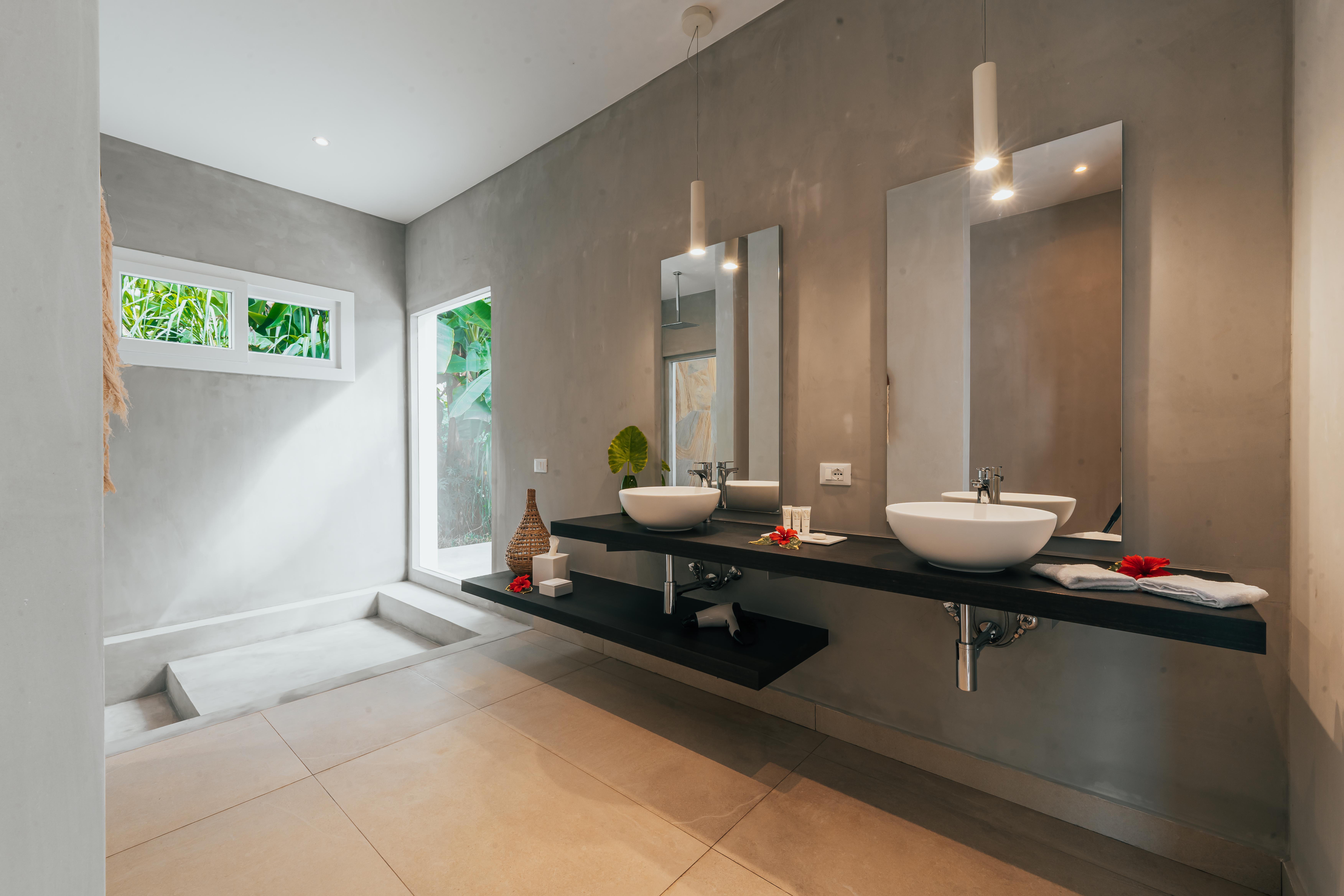 Villa Three Bedrooms Three Bathrooms