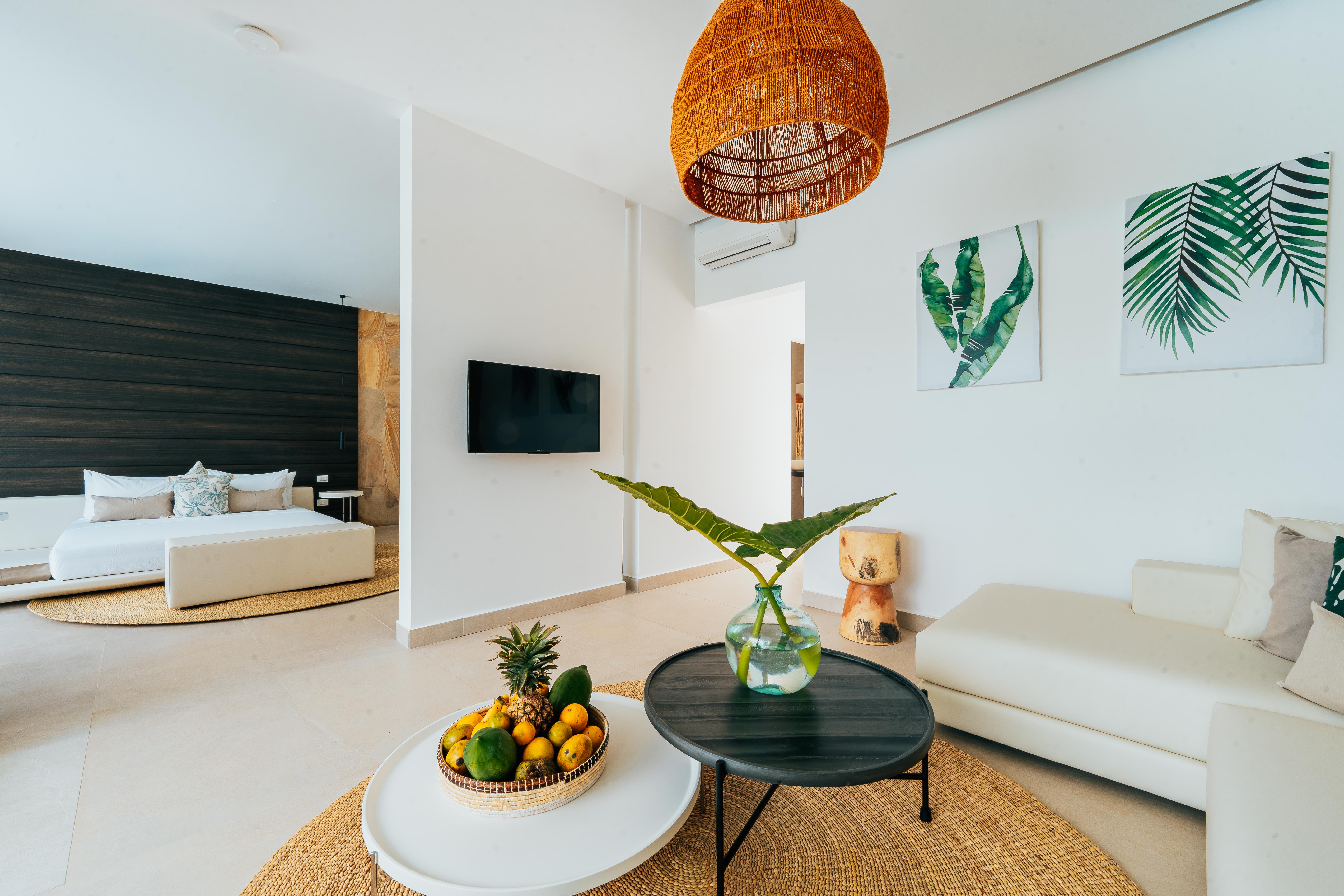 Villa Three Bedrooms Three Bathrooms