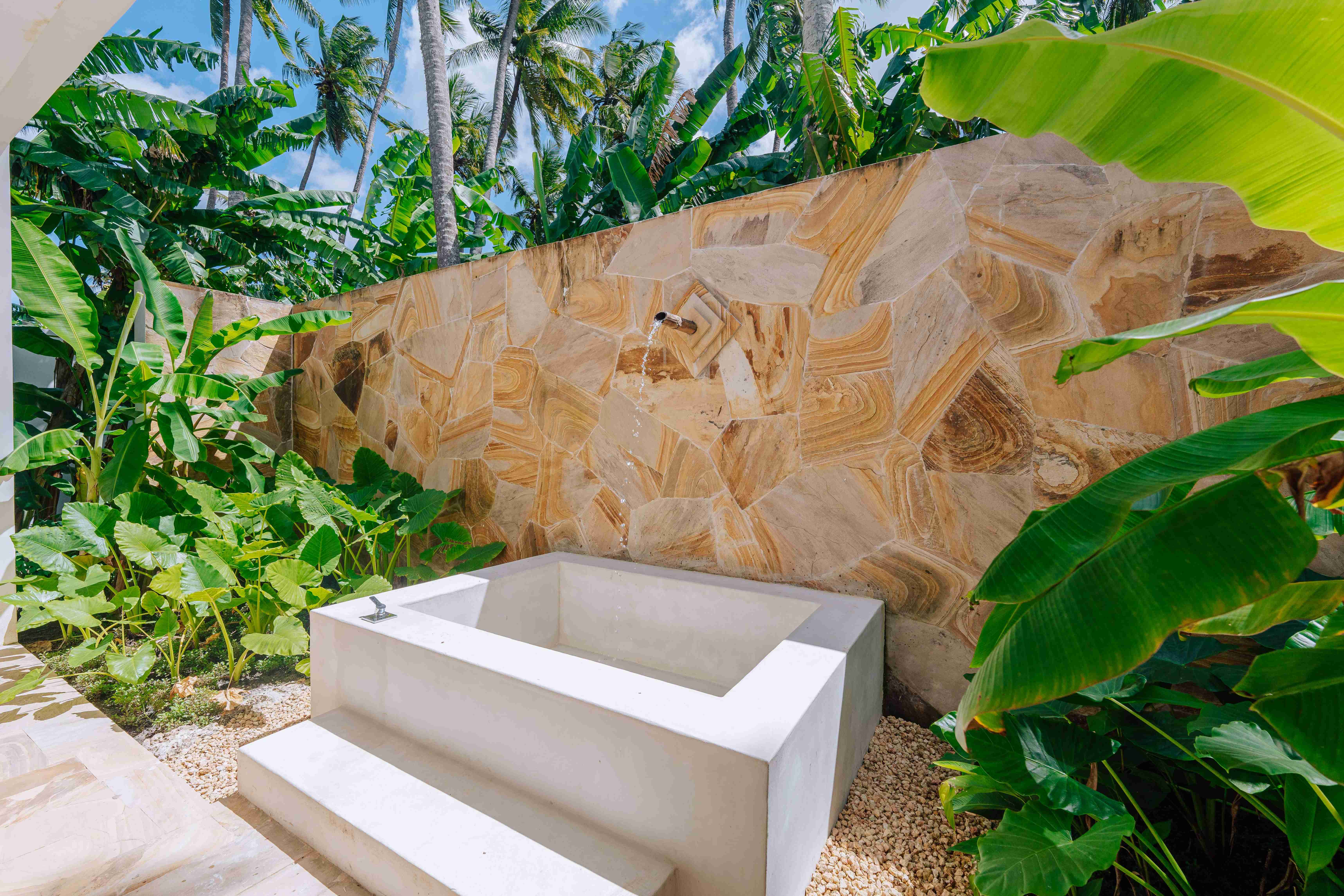 Villa Garden View King Bed