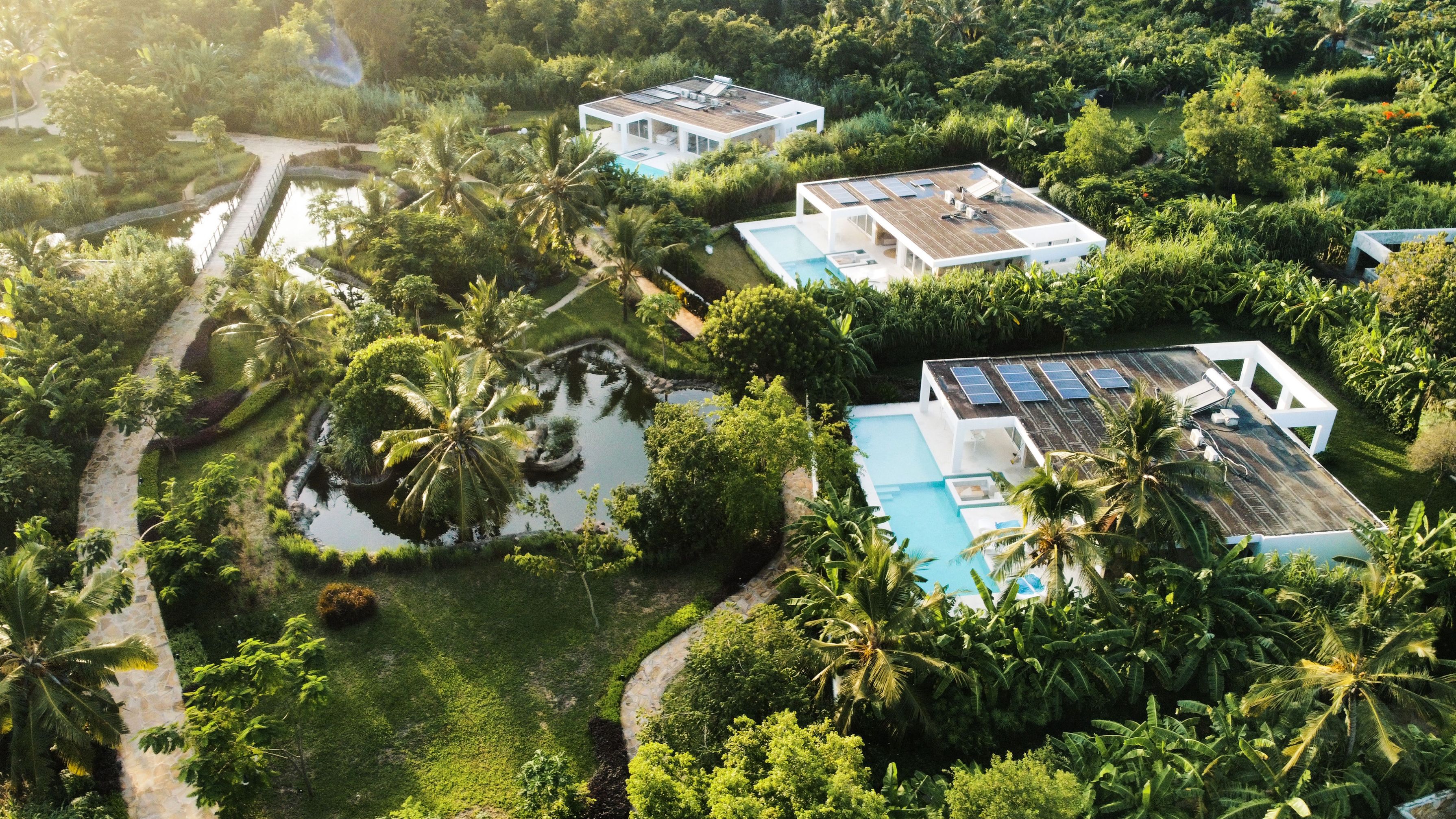 Villa Three Bedrooms Three Bathrooms