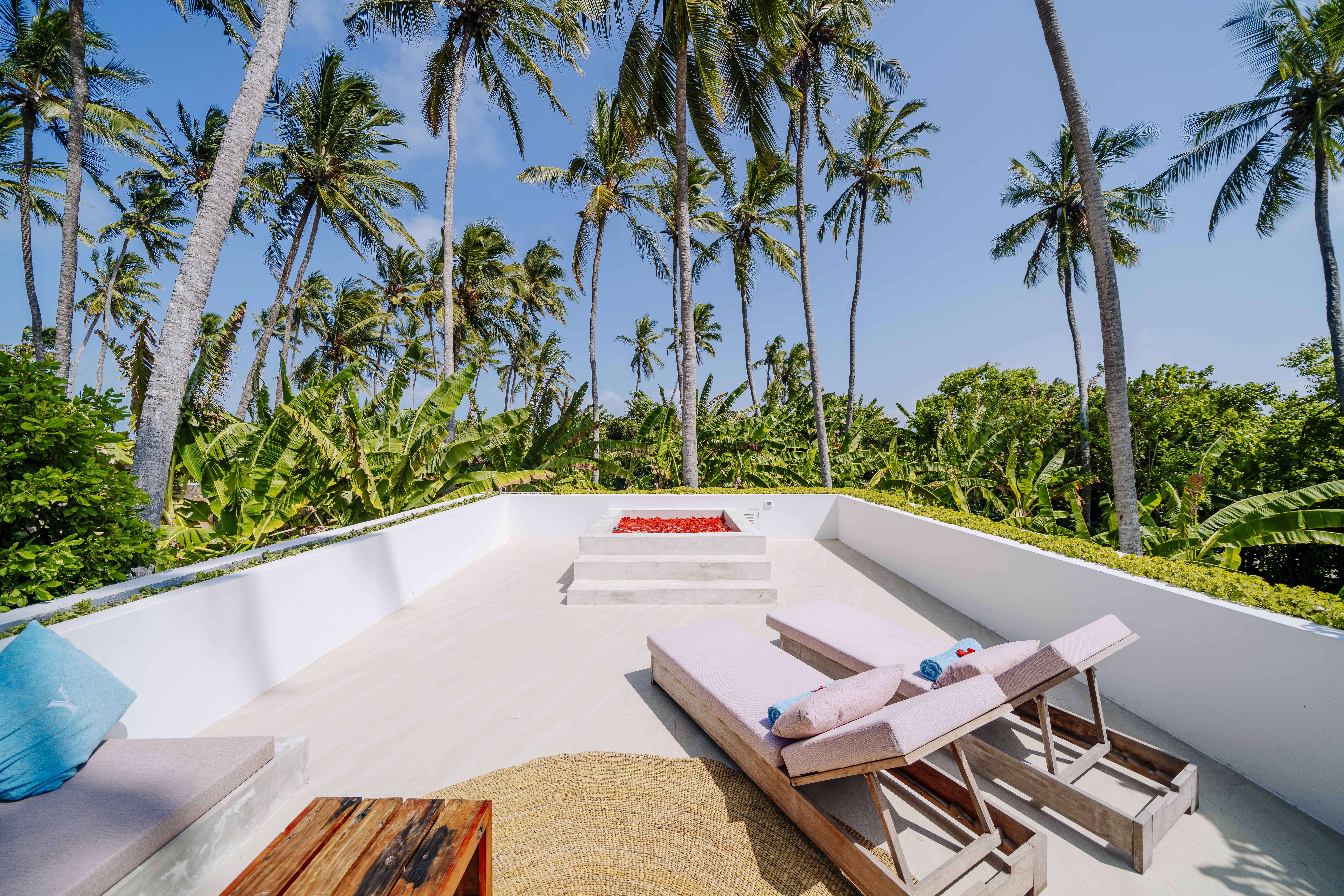 Villa Garden View with Balcony