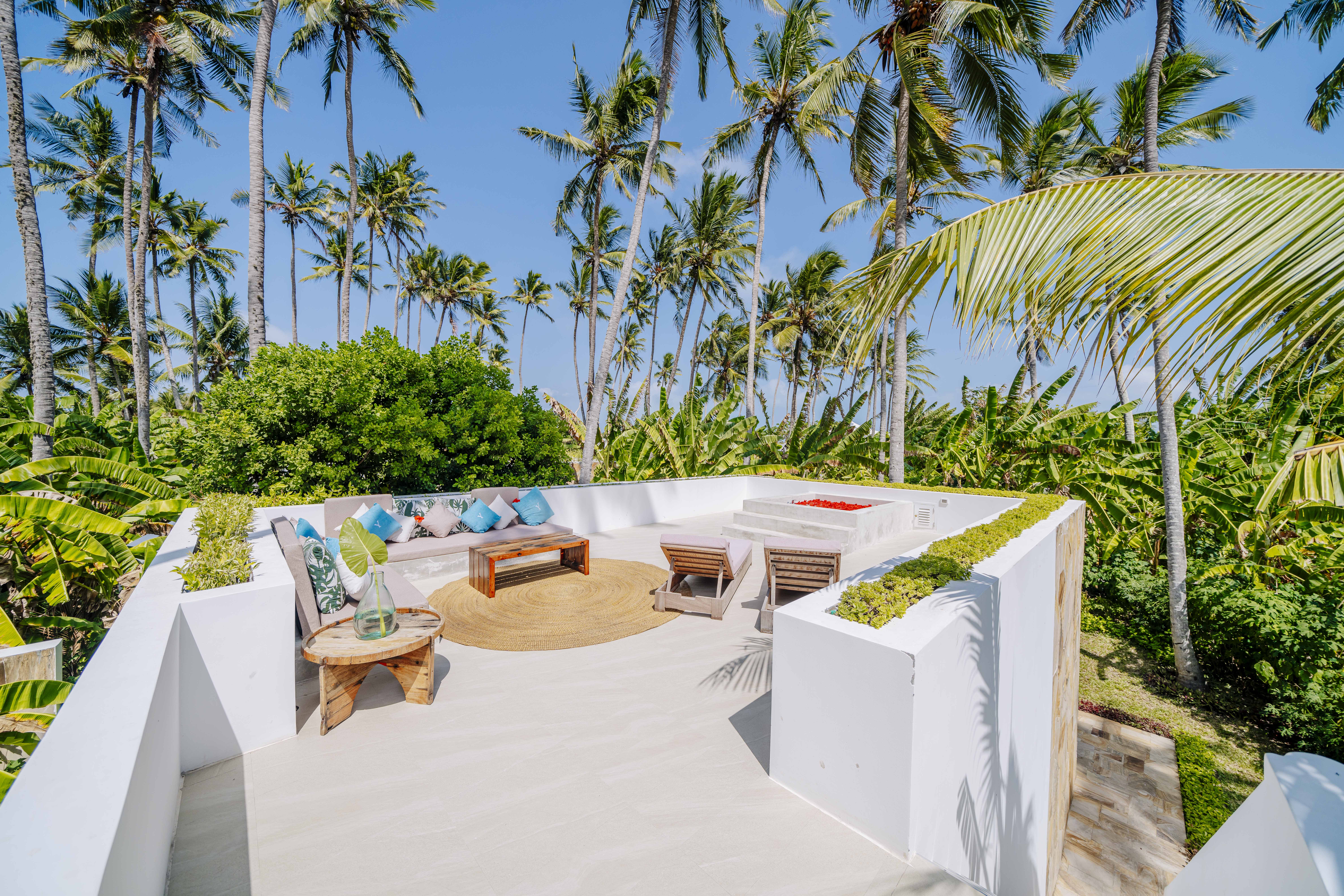 Villa Garden View with Balcony