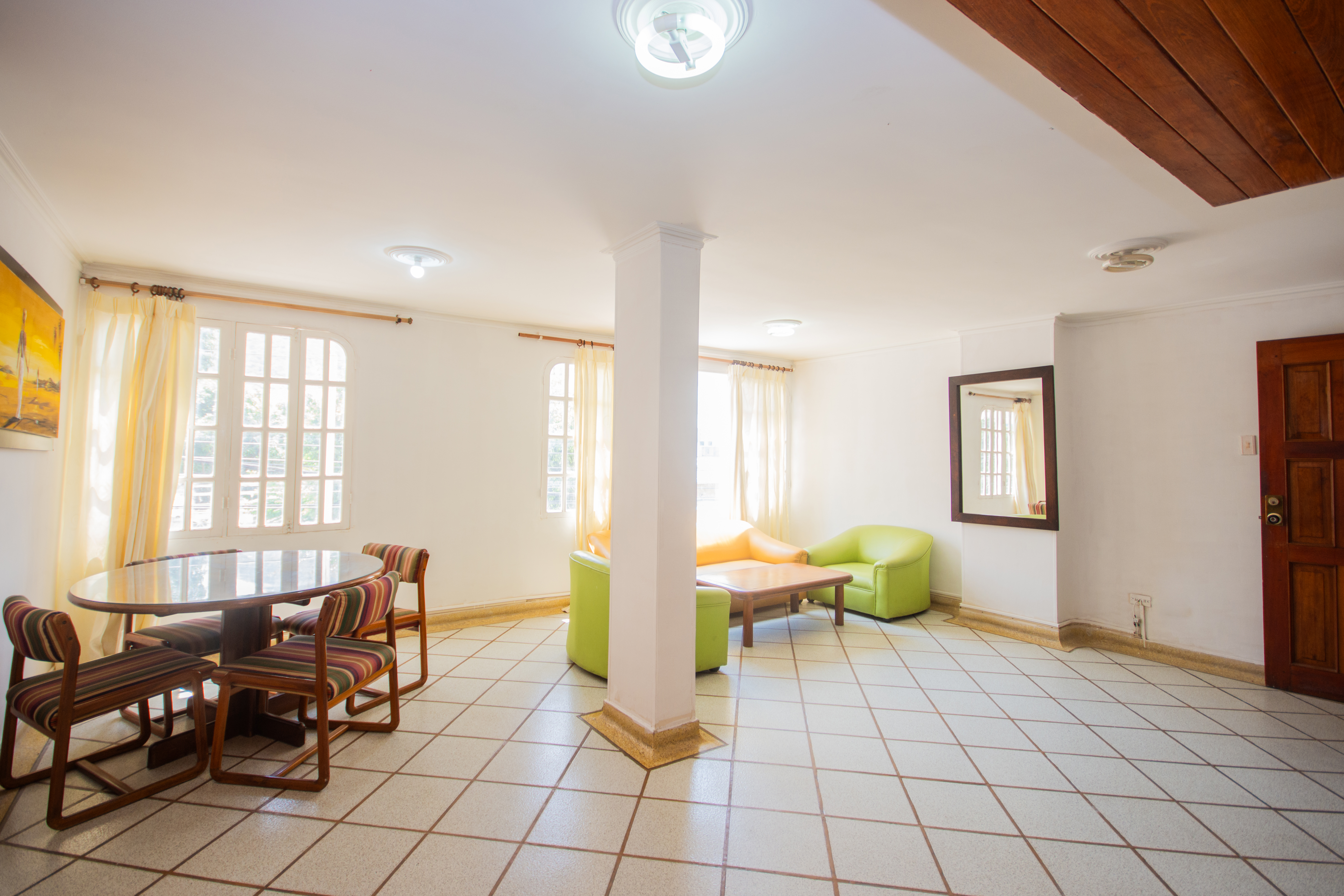 Apartment Capacity 7