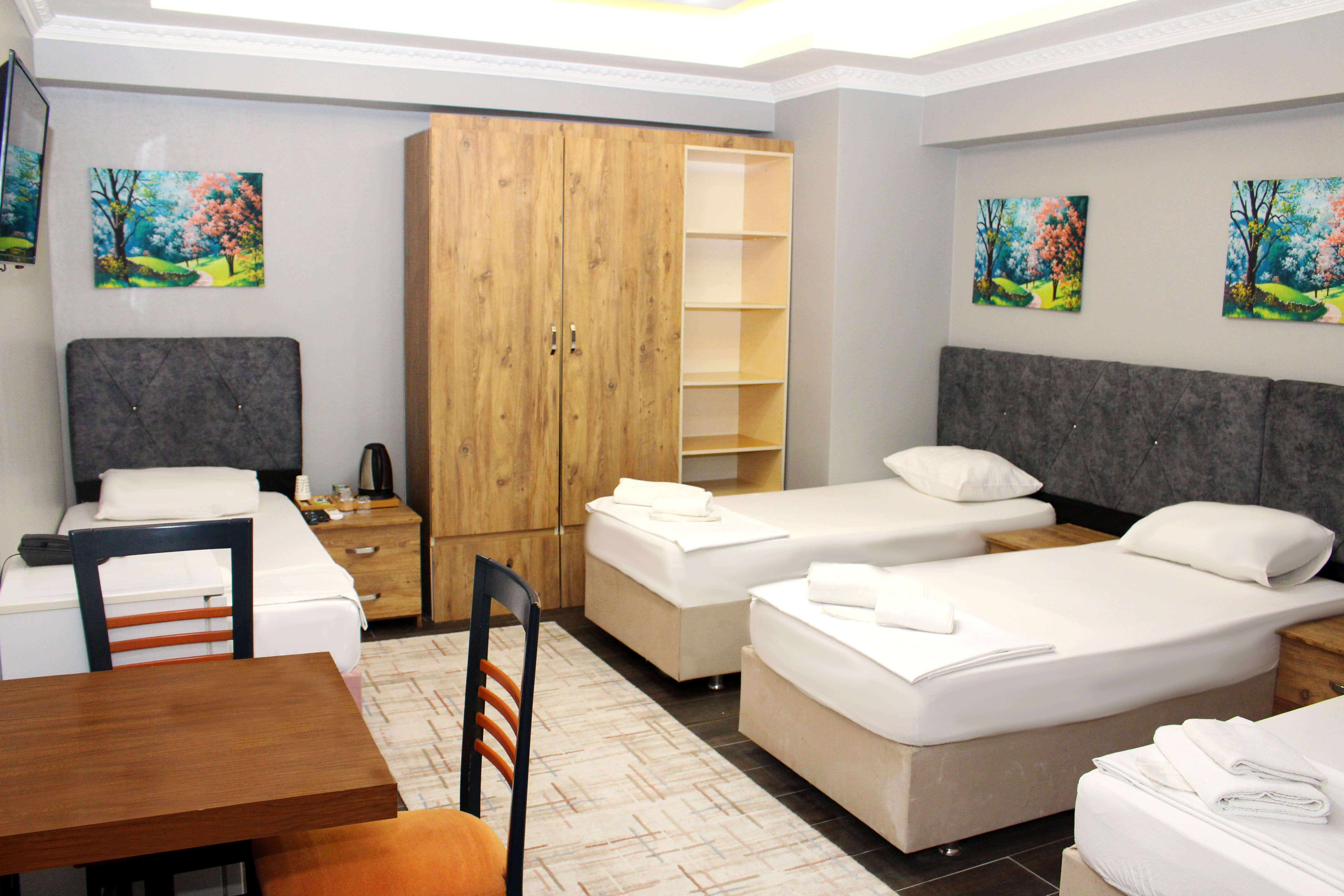 Quadruple Four Bedrooms