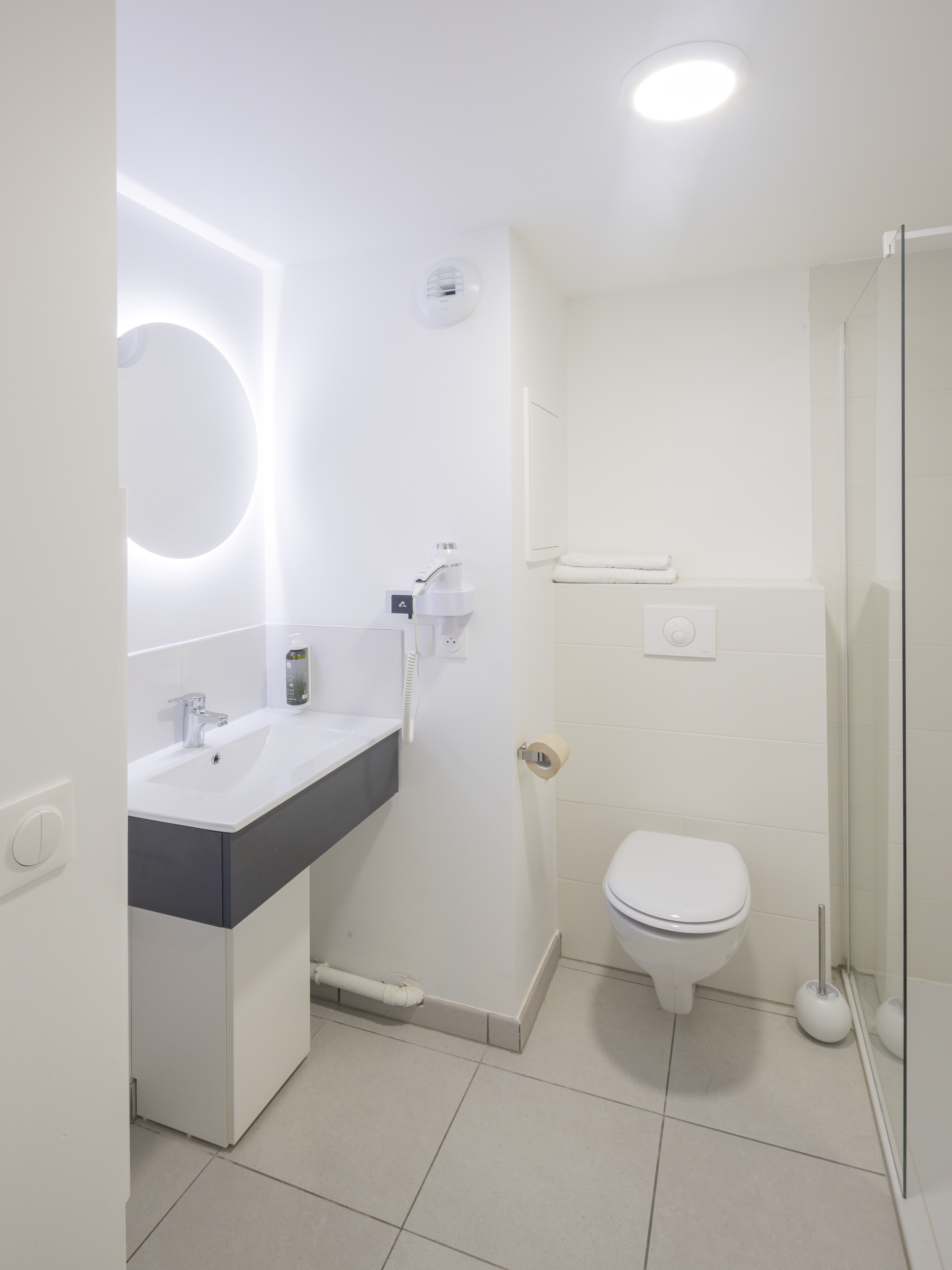 Suite Connecting Room