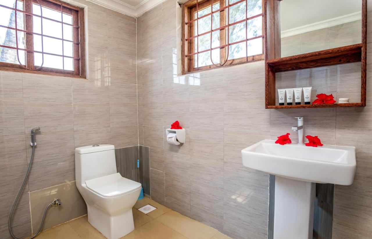 Triple Deluxe Pool View