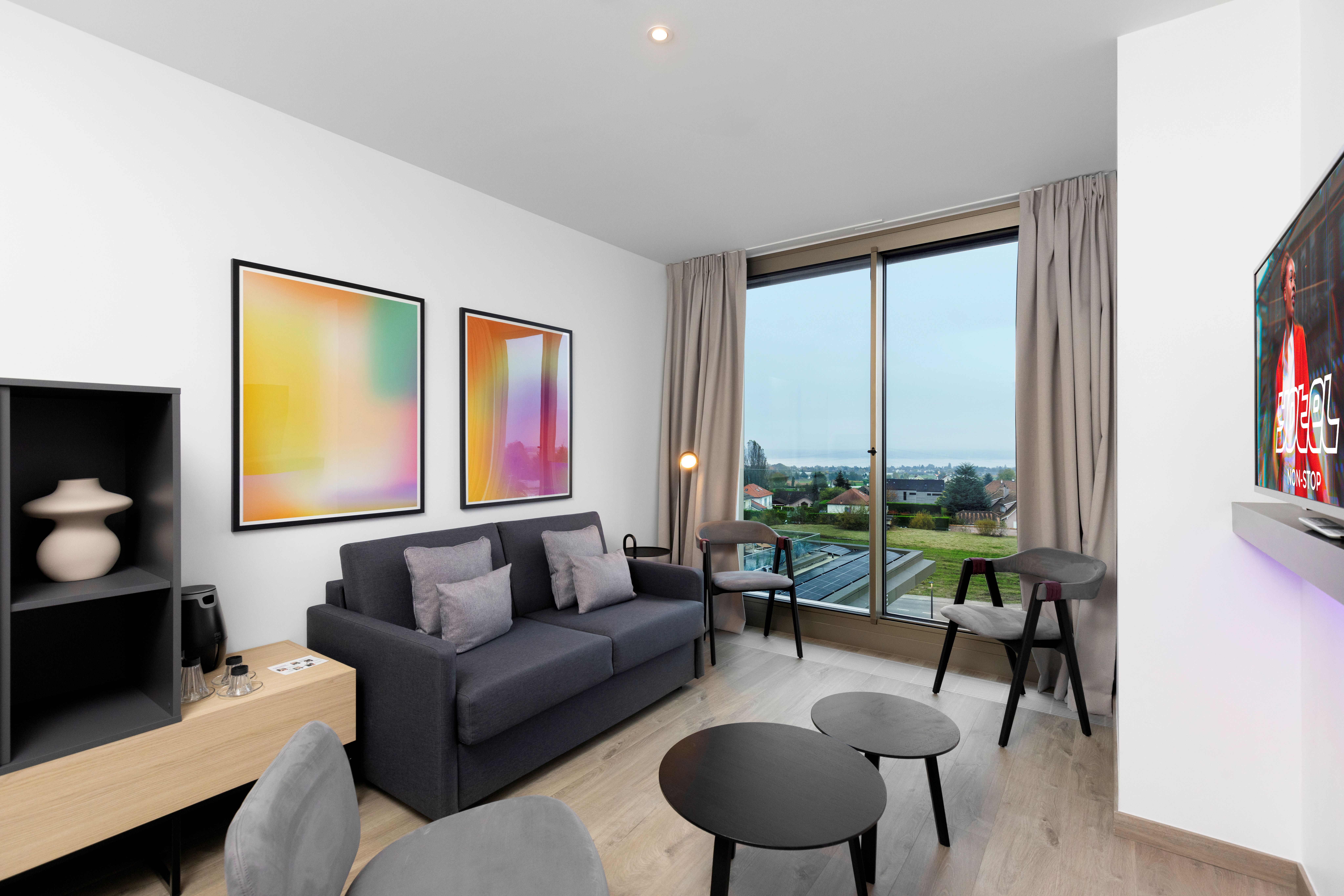 Double King Size Bed