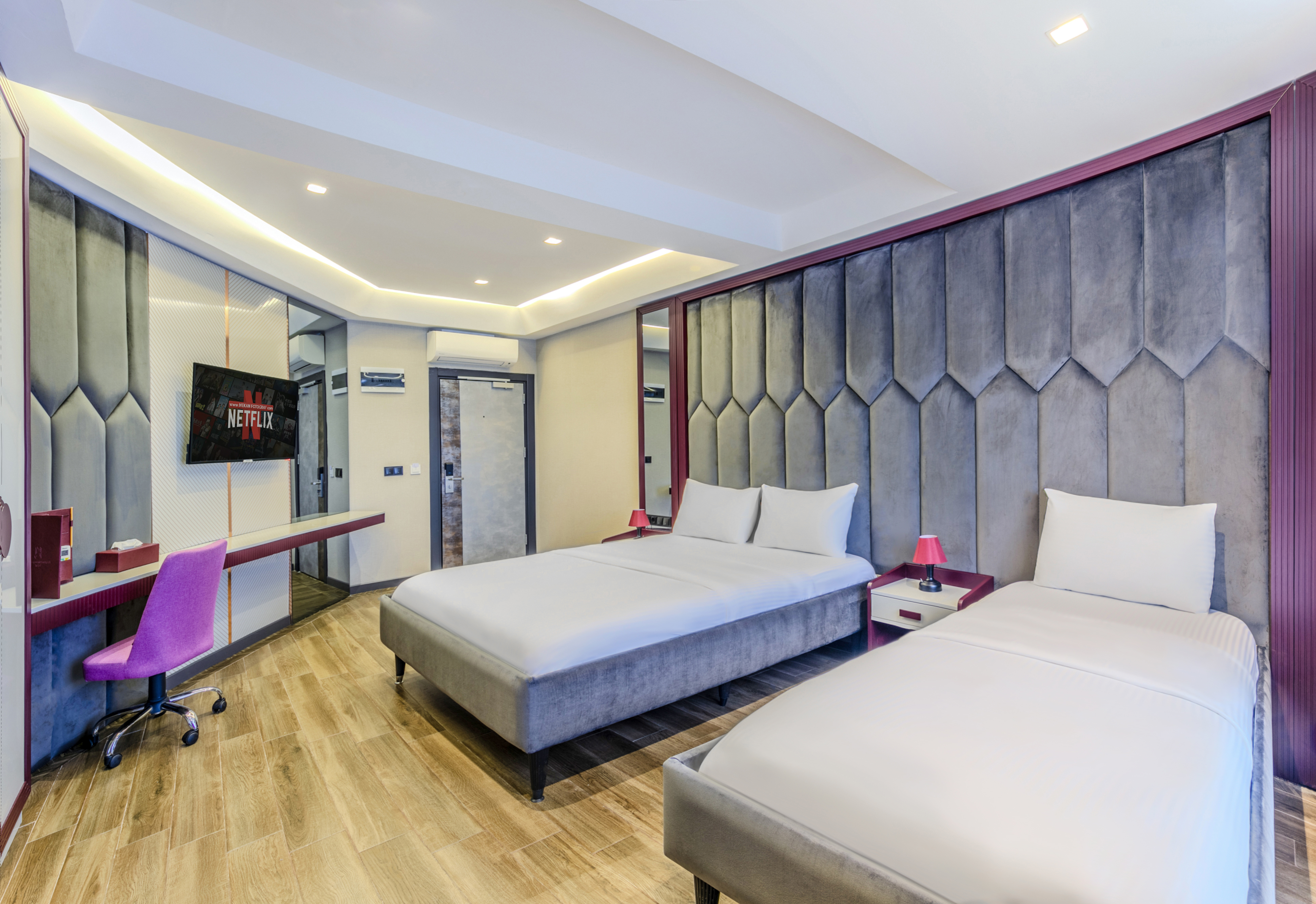 Double or Twin Deluxe One Bed