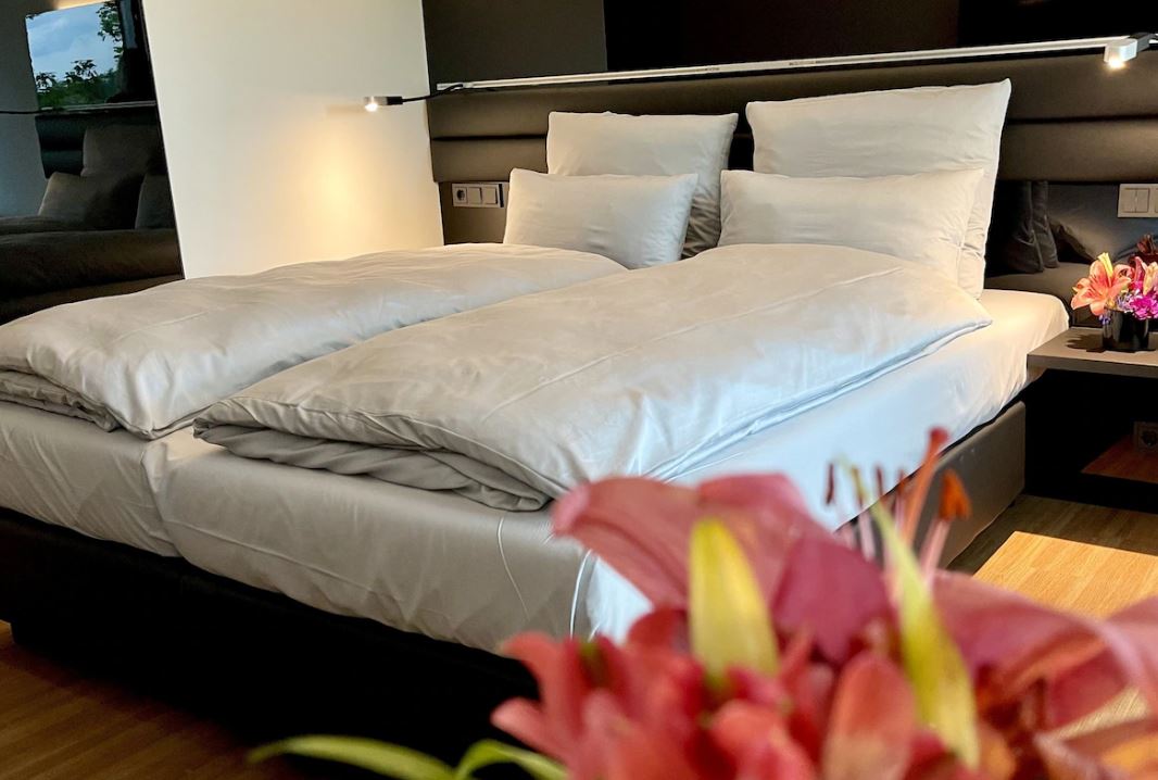 Junior Suite King Size Bed