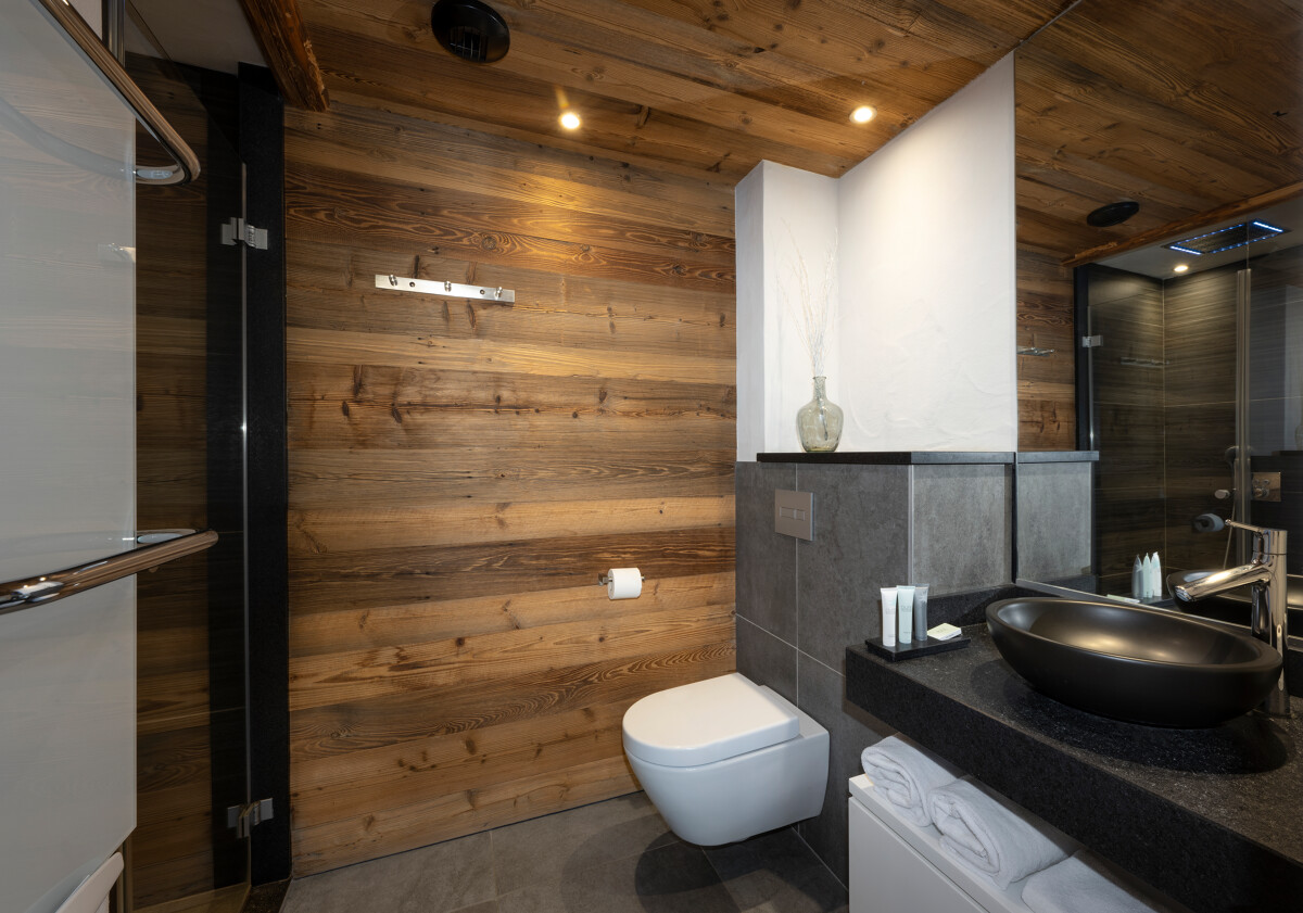 Apartment Capacity 8 Four Bedrooms