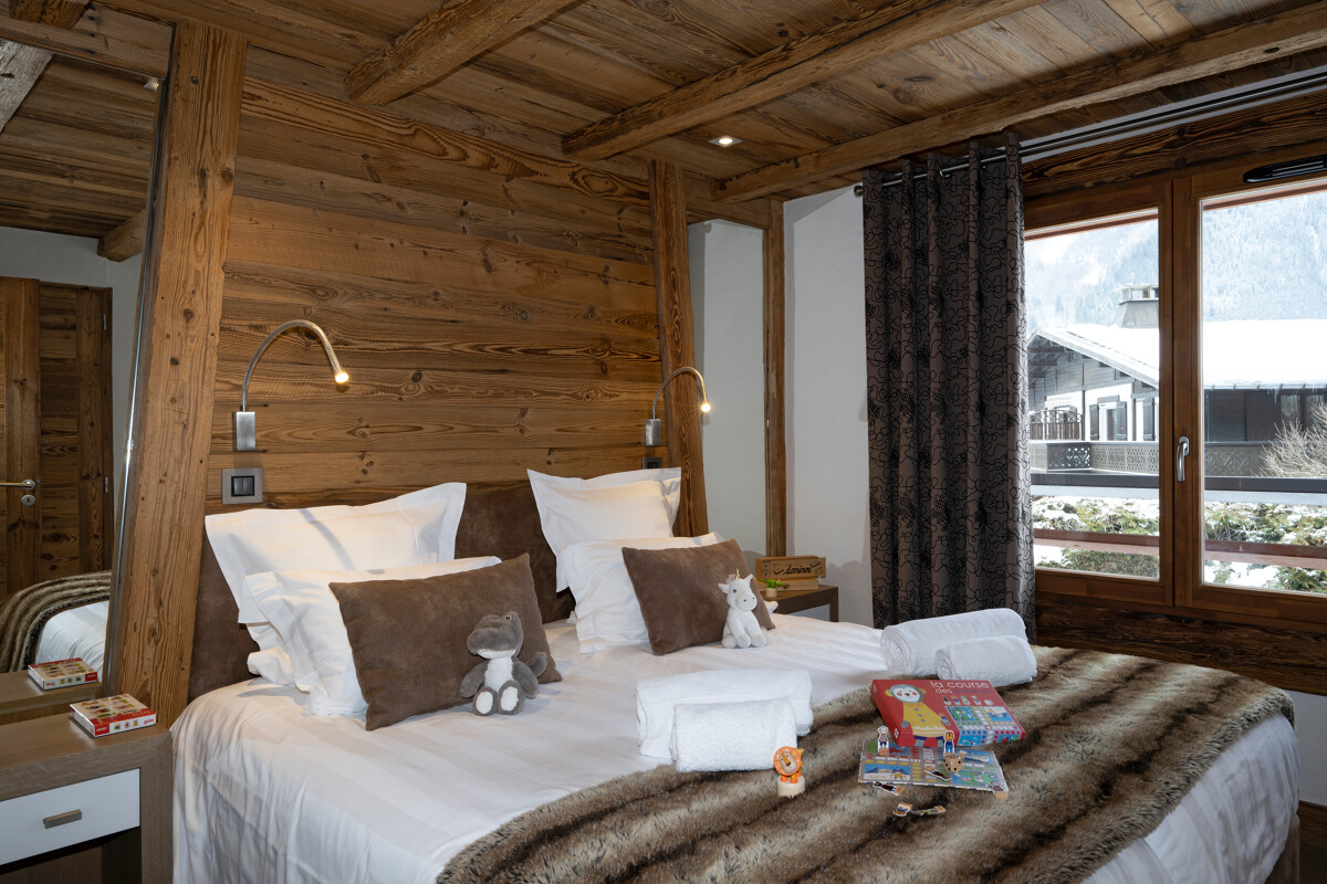 Apartment Capacity 8 Three Bedrooms