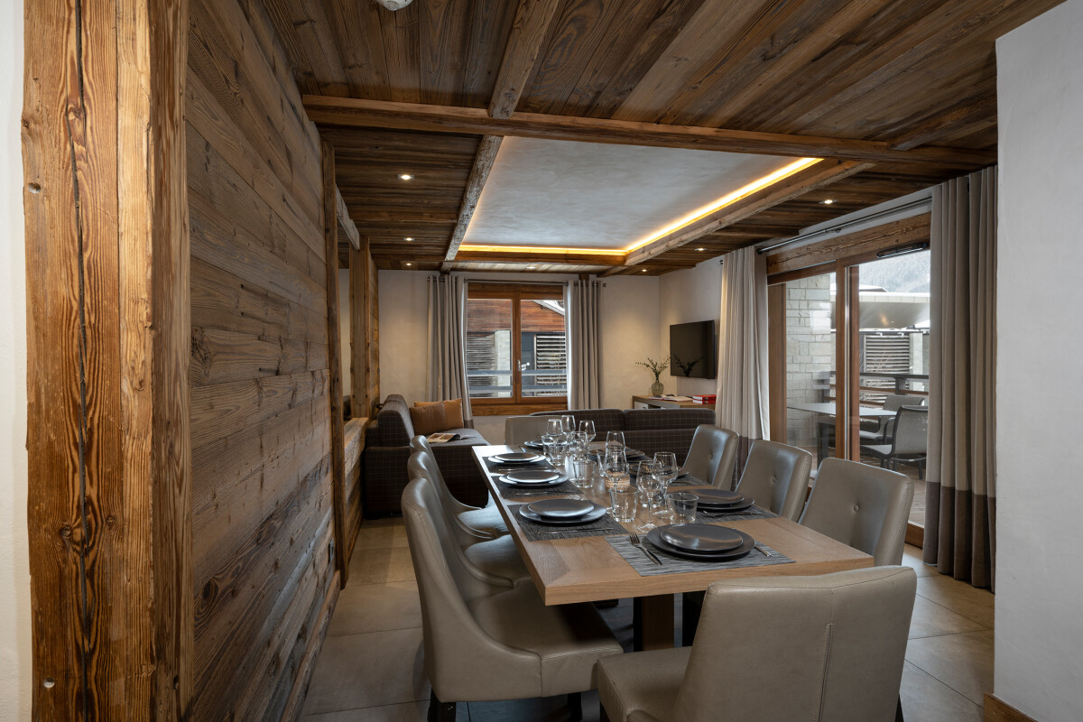 Apartment Capacity 8 Three Bedrooms