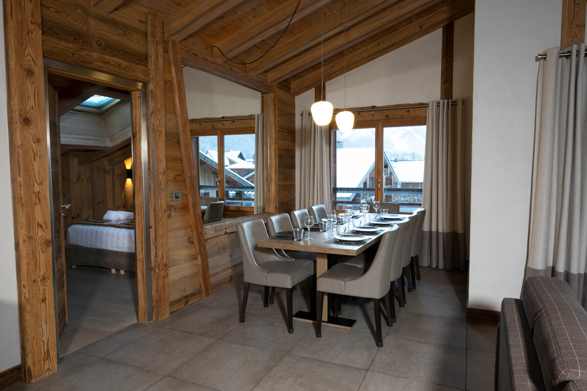 Apartment Capacity 8 Four Bedrooms