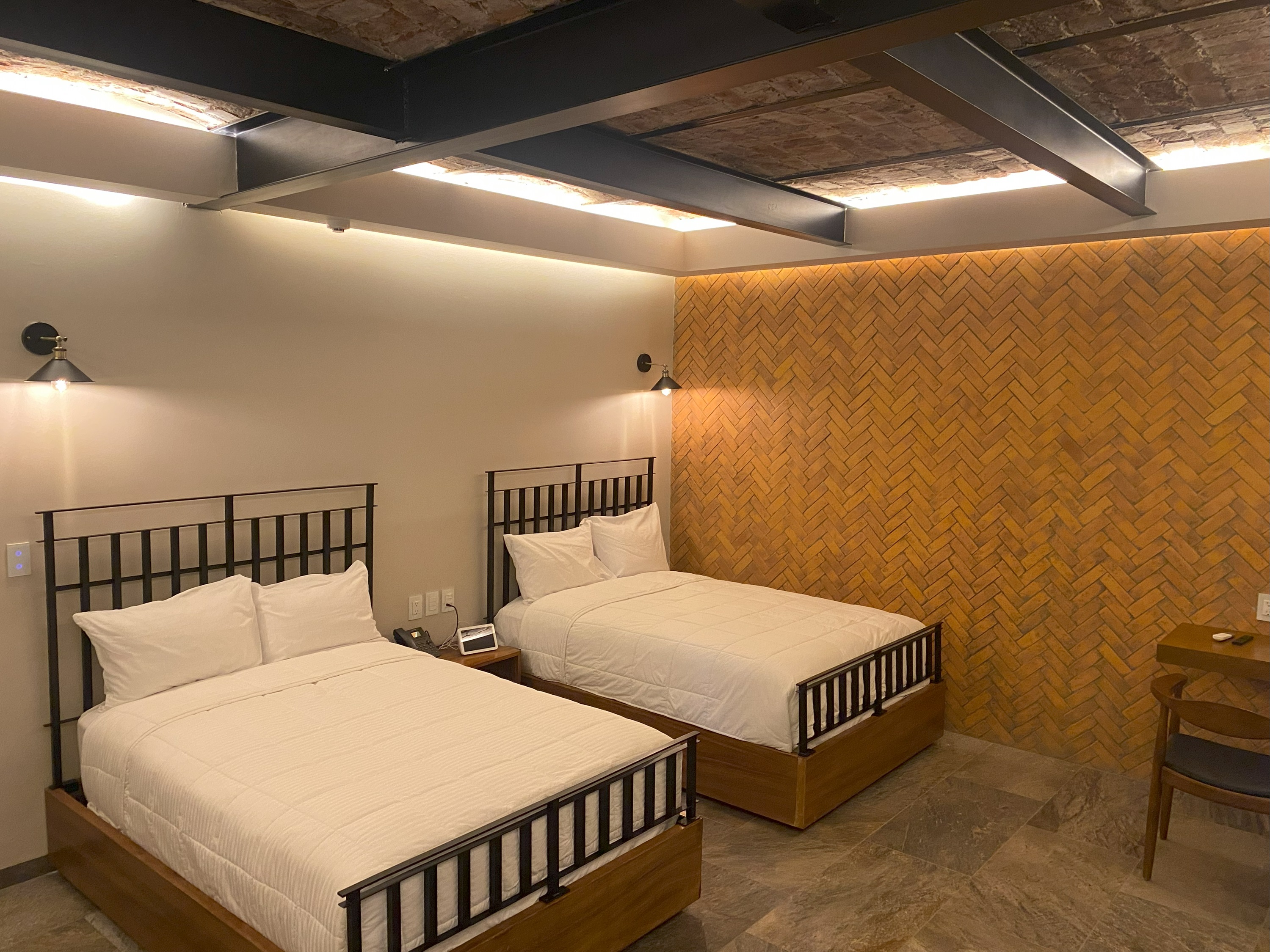 Twin City View Two Beds