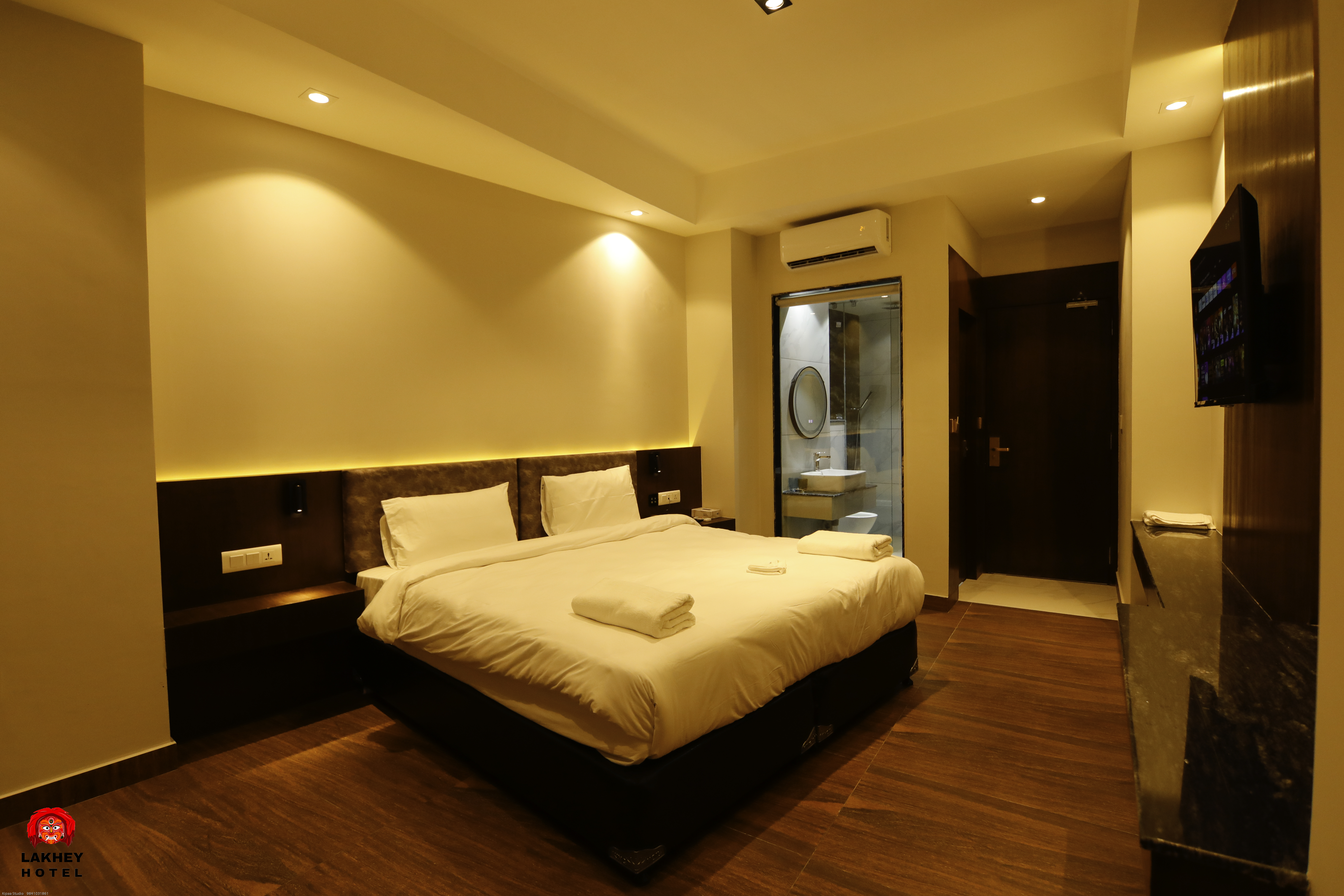 Double or Twin Deluxe