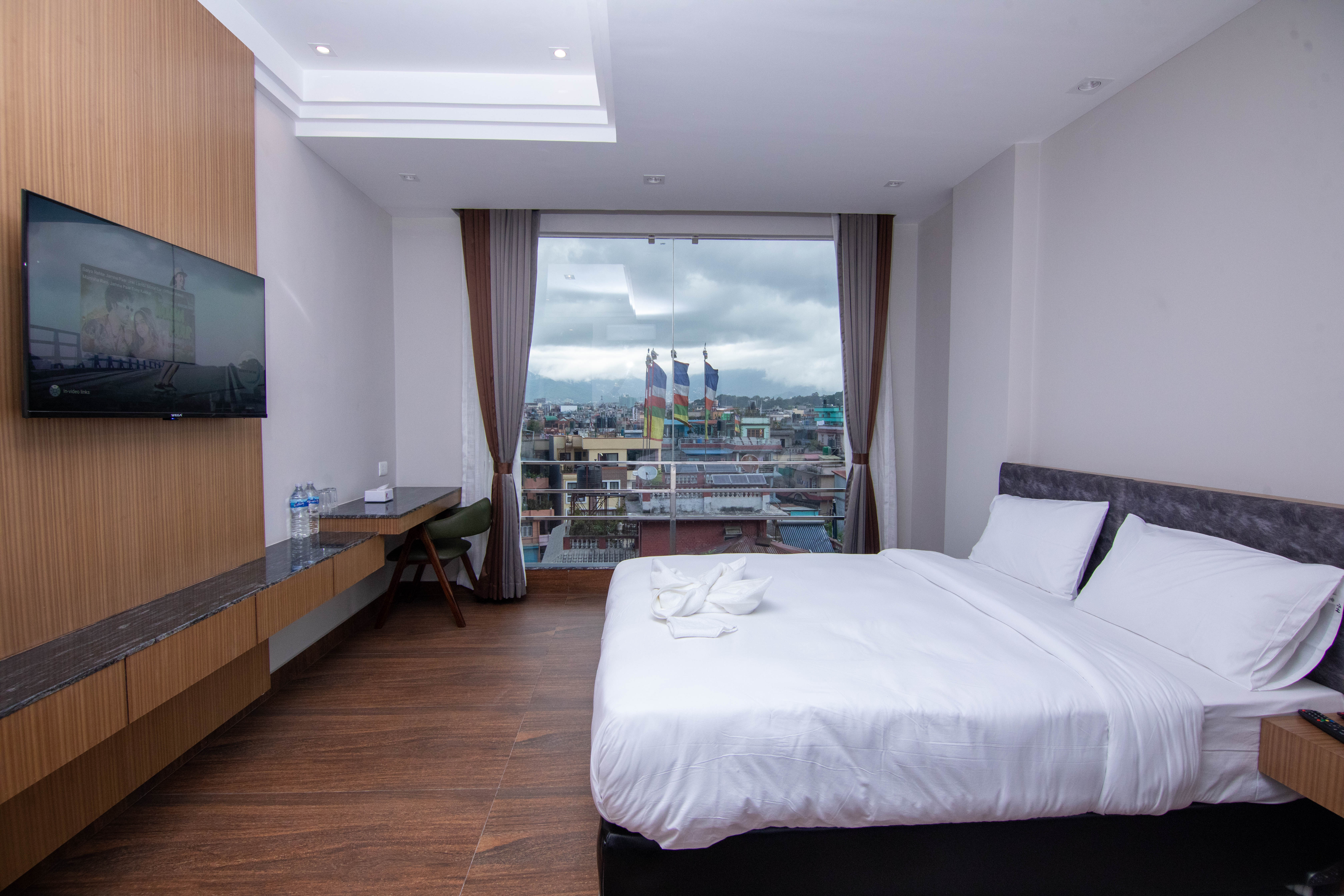 Double or Twin Deluxe