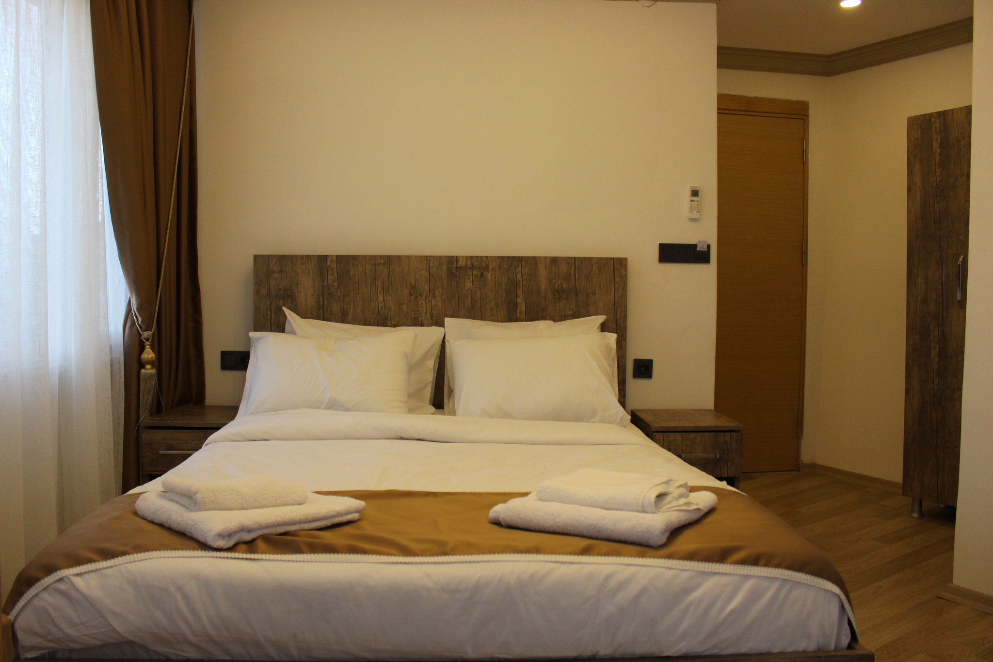 Family Room Partial Sea View