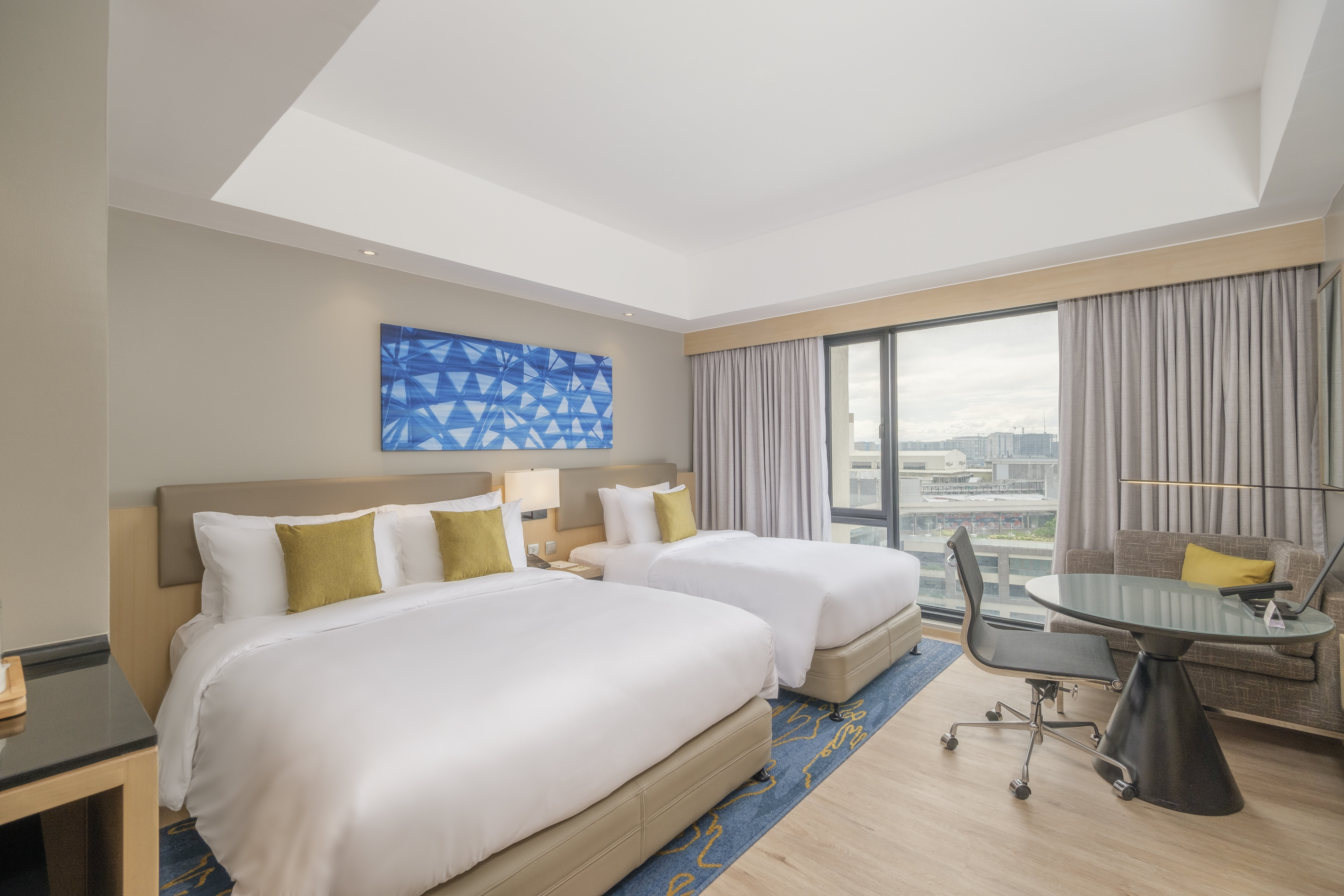 Double or Twin Deluxe