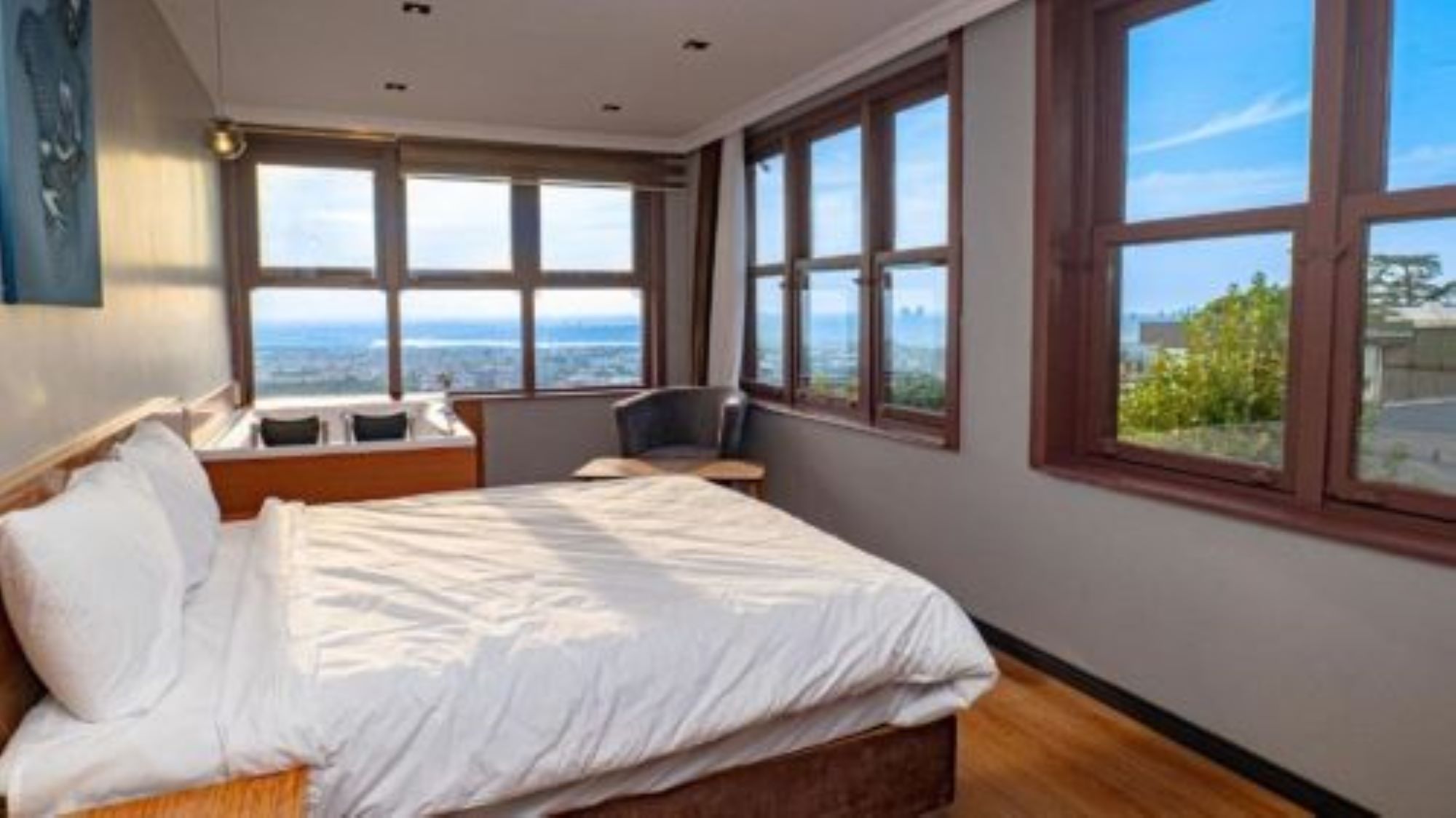 Junior Suite One Bedroom