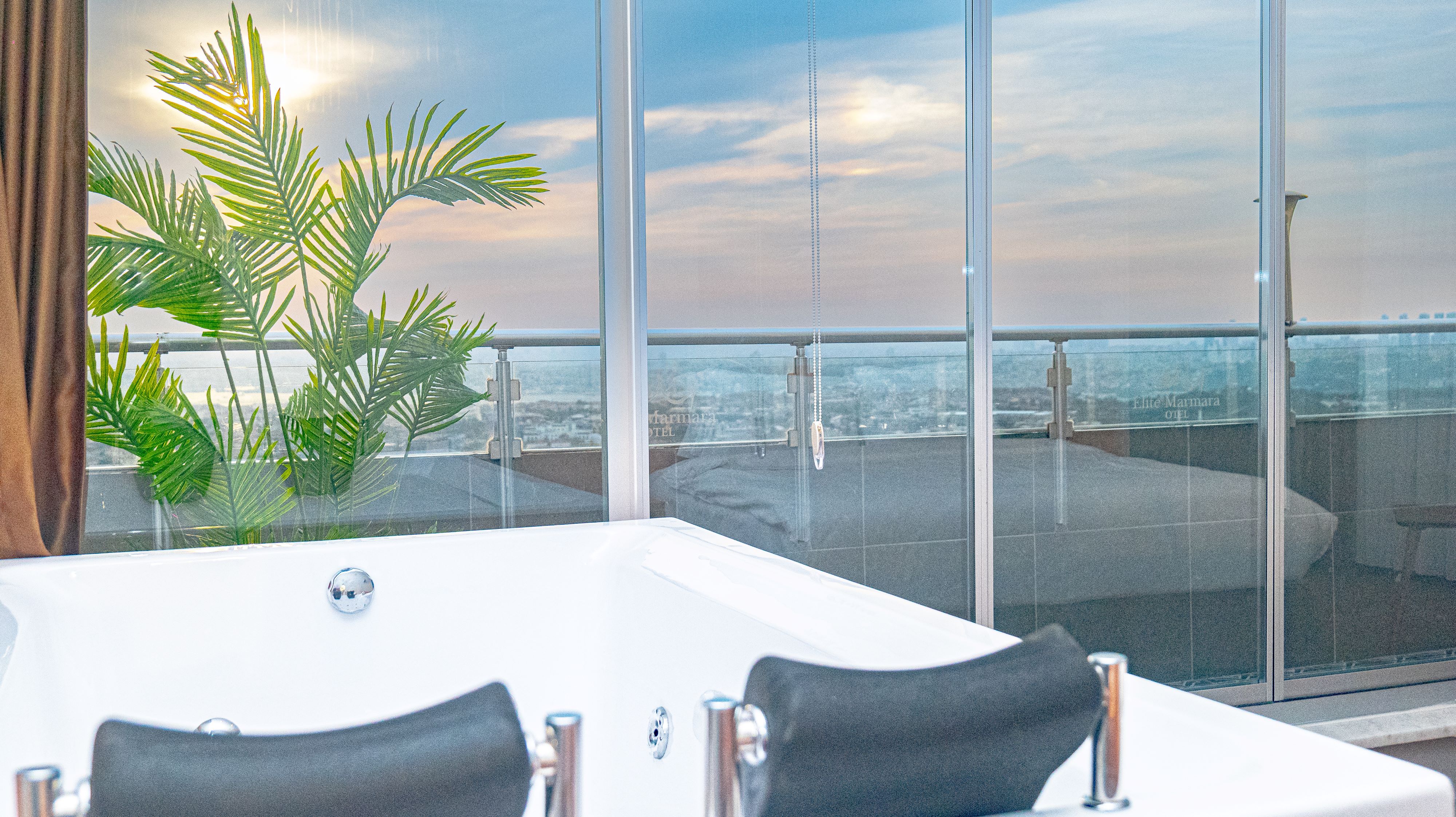 Suite with Double Bed