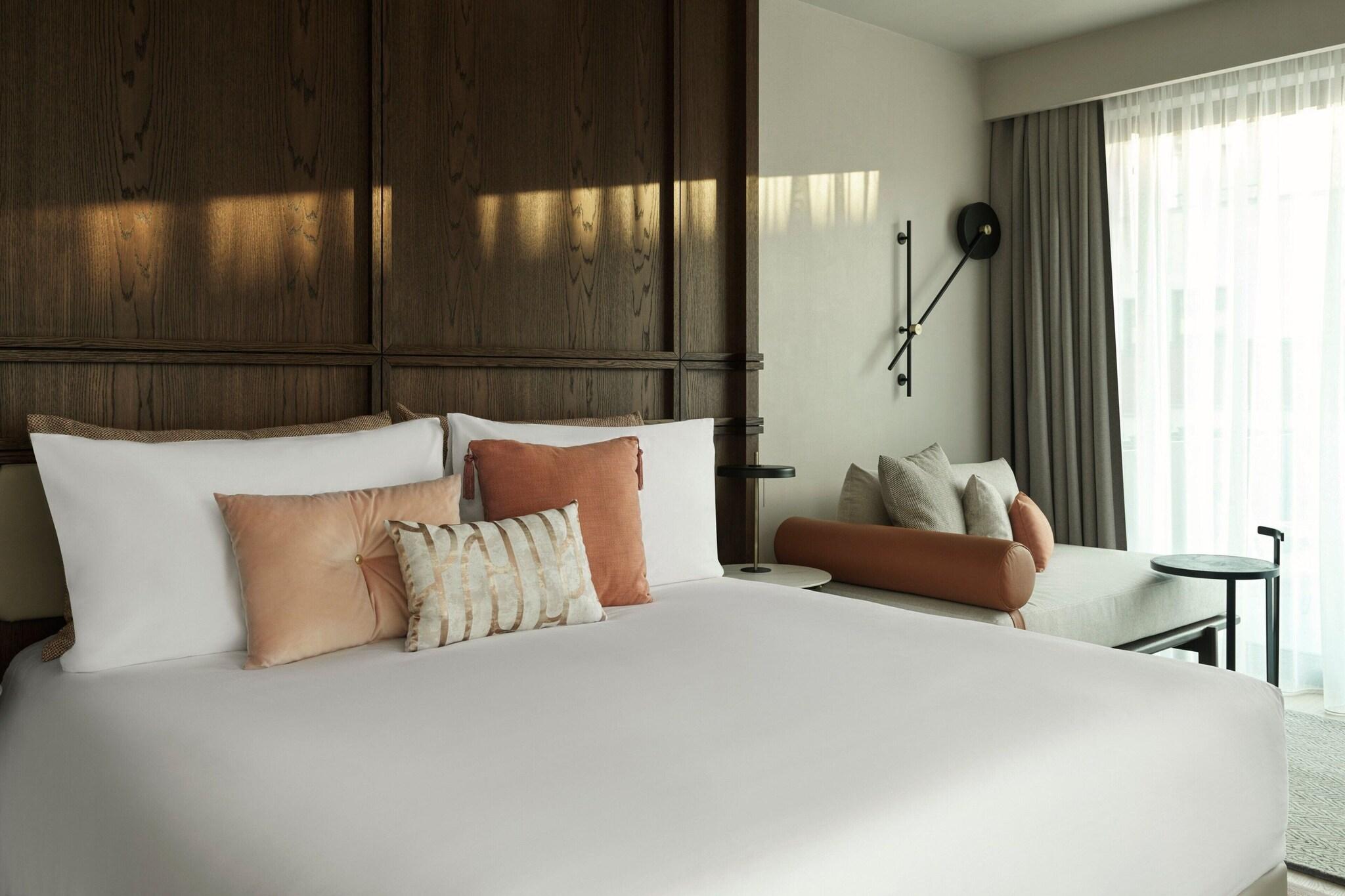 Double Superior with Views