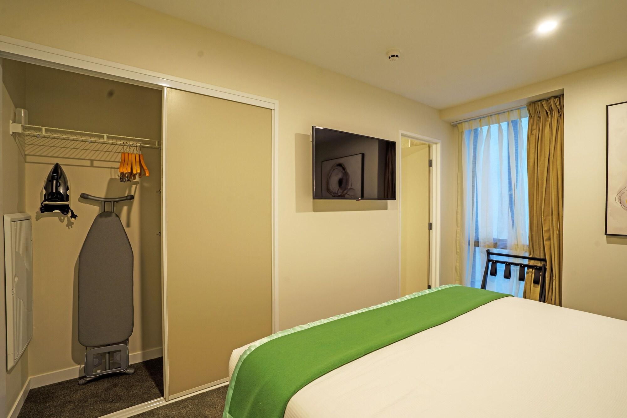 Double Deluxe One Bedroom