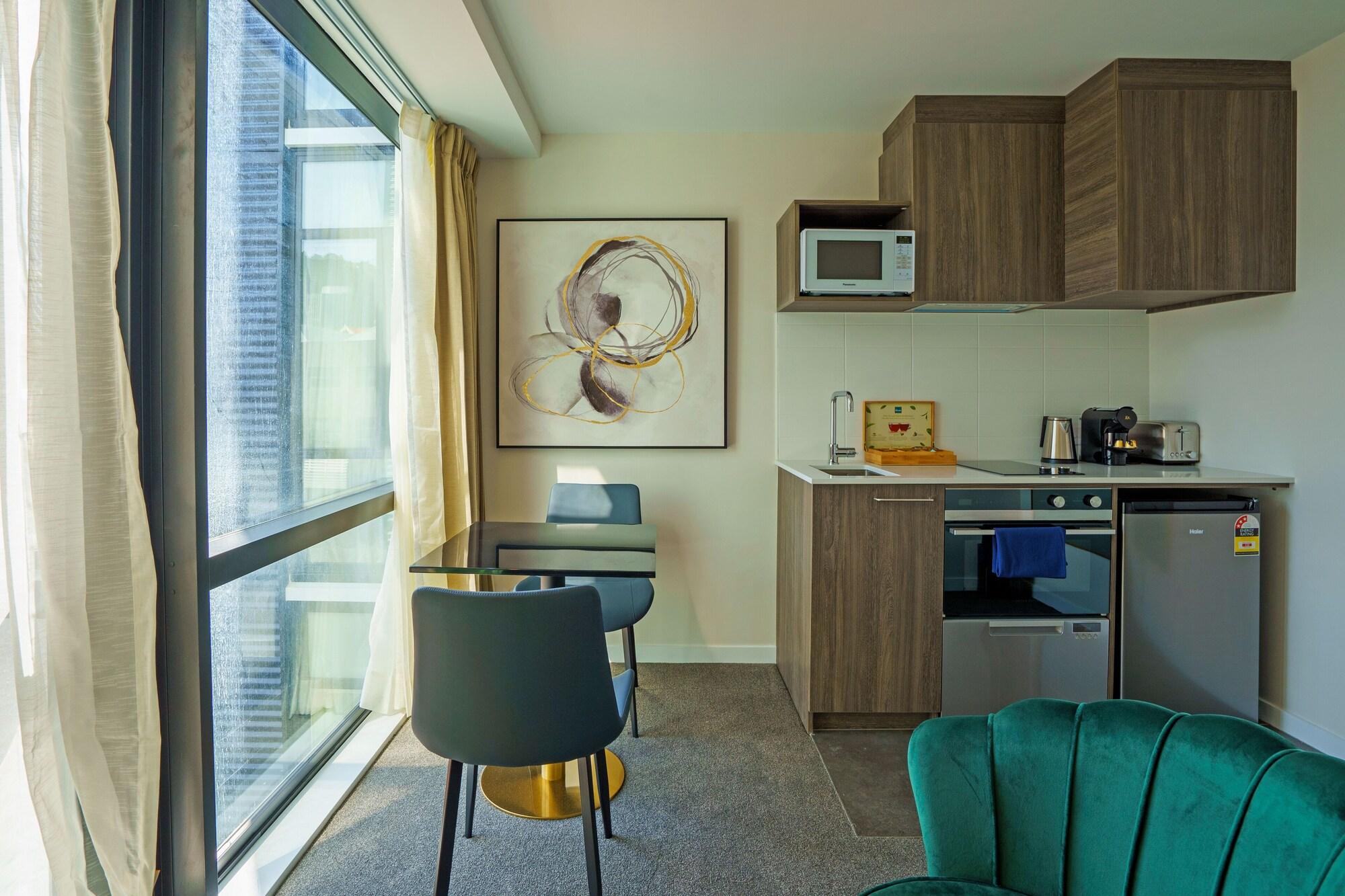 Double Deluxe One Bedroom