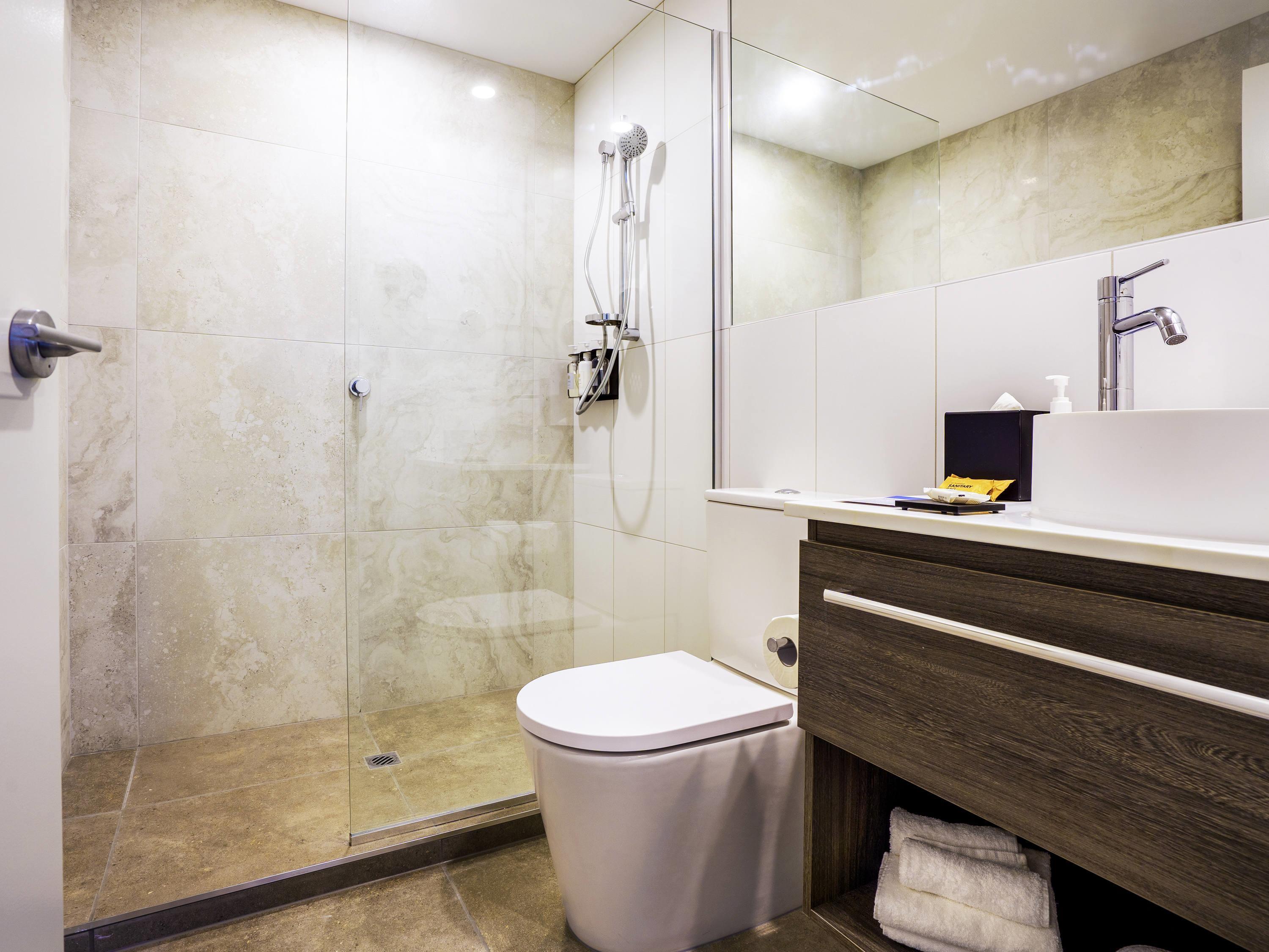 Double King Bed One Bedroom 