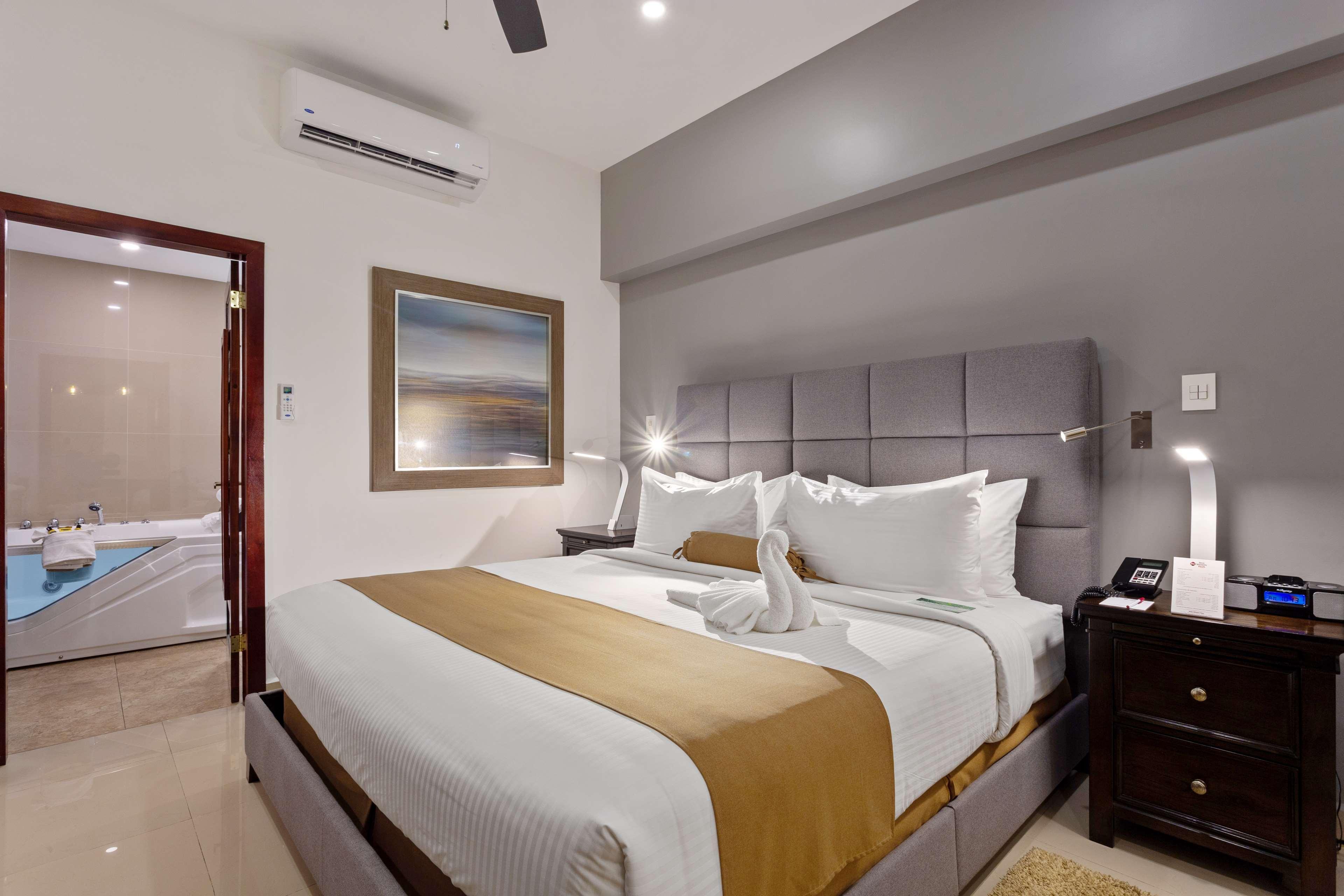 Junior Suite King Bed Non Smoking