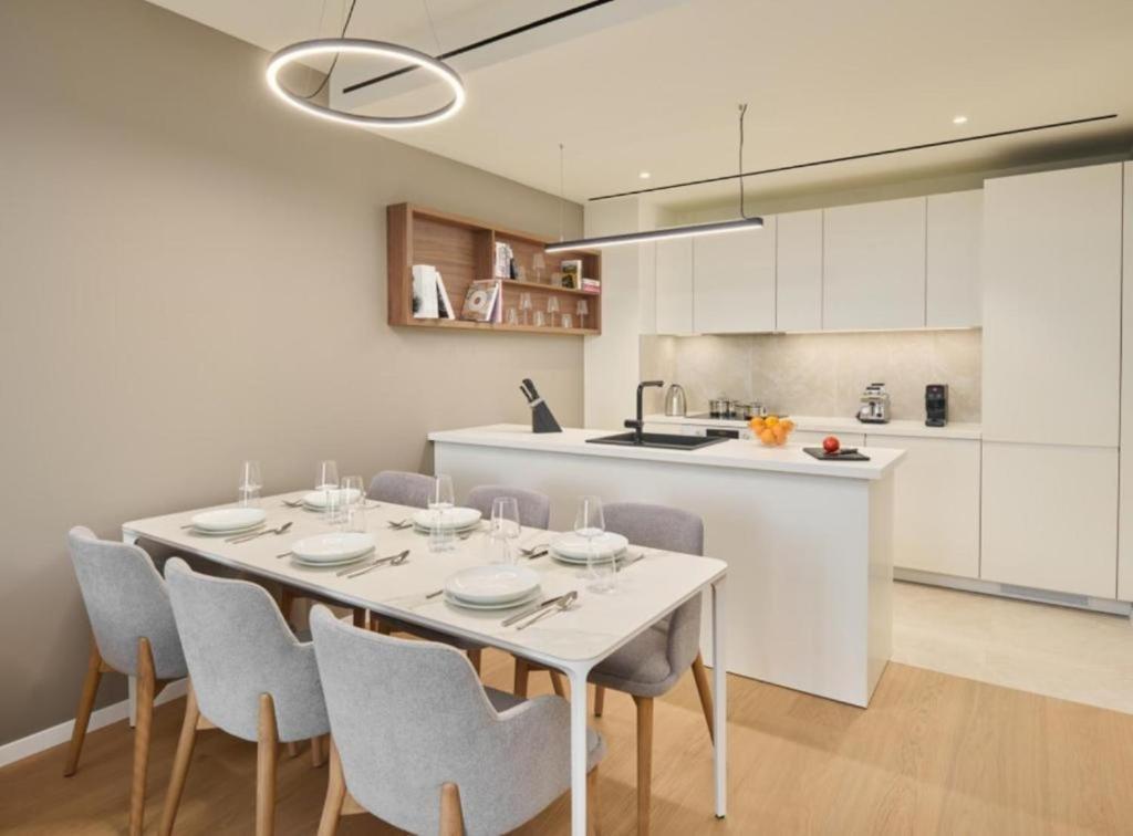 Apartment One Bedroom One Bathroom