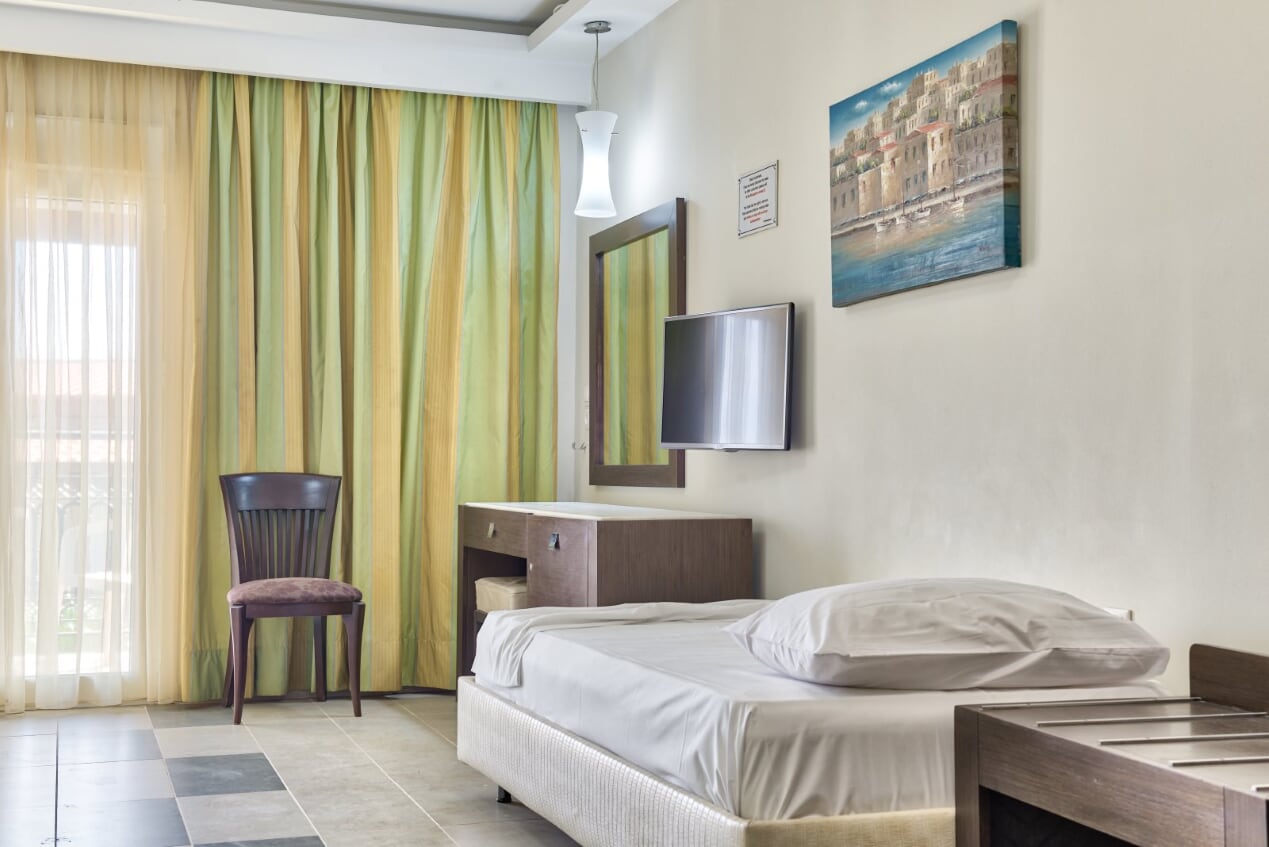 Double or Twin Standard