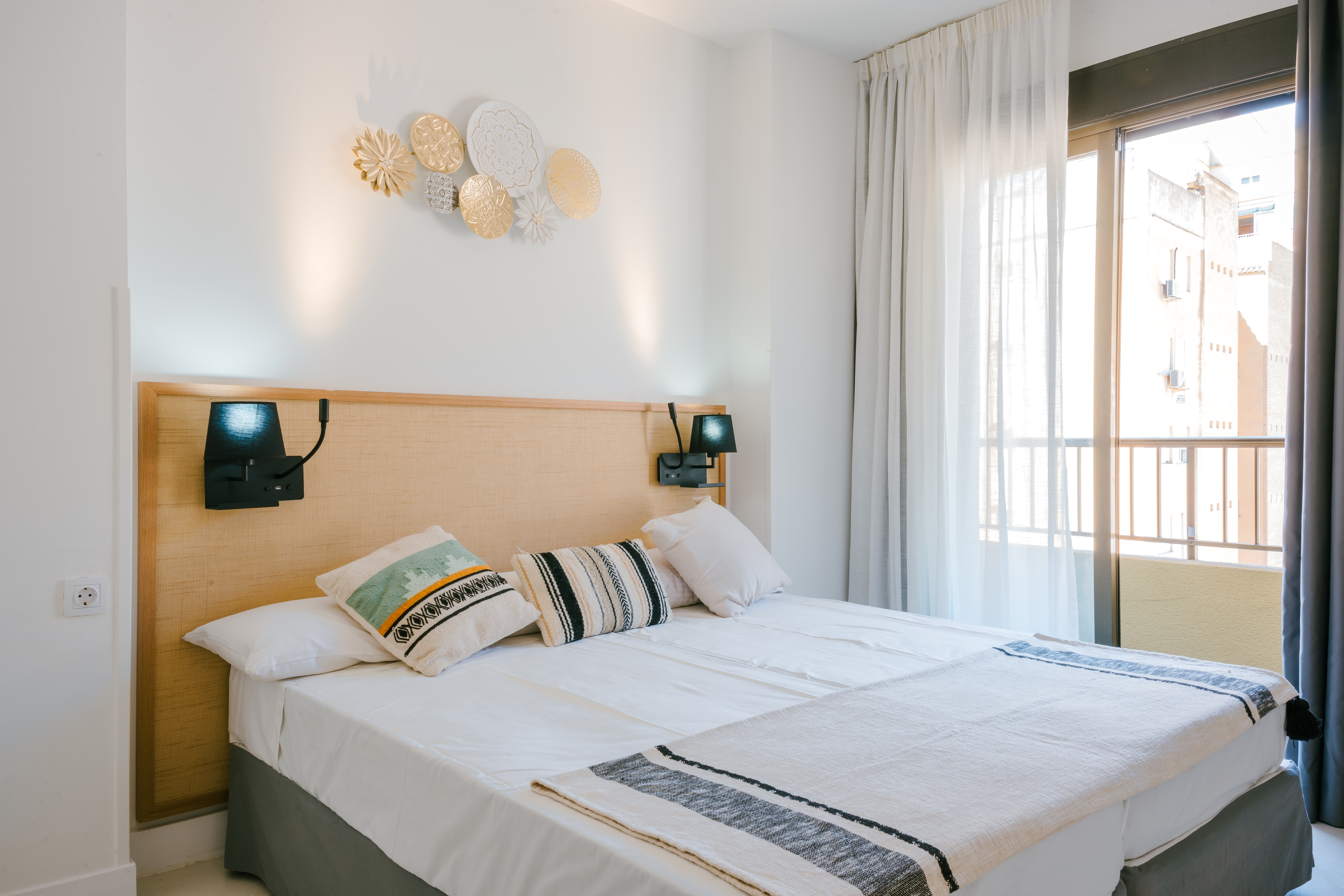 Double or Twin Standard