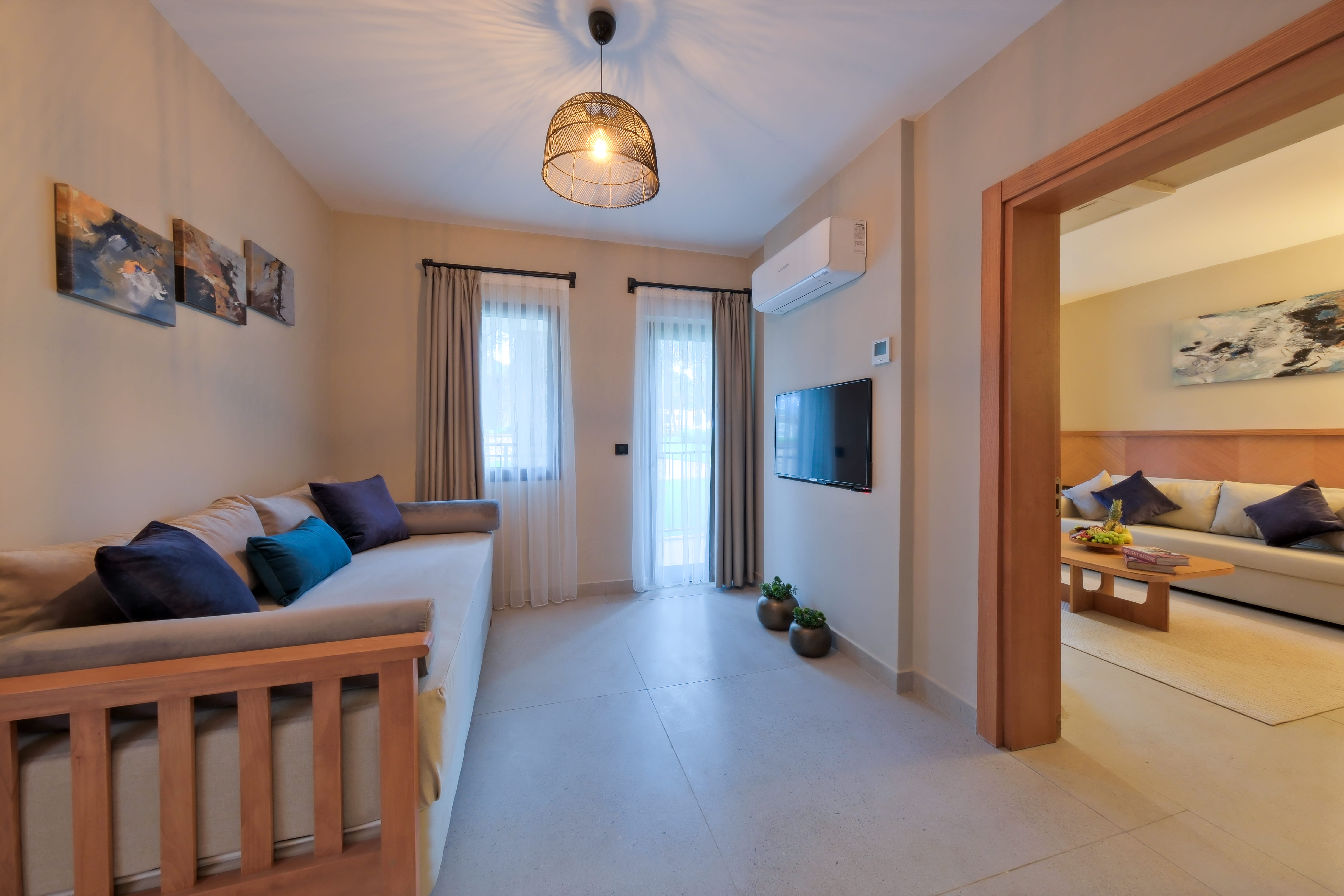 Family Room Superior