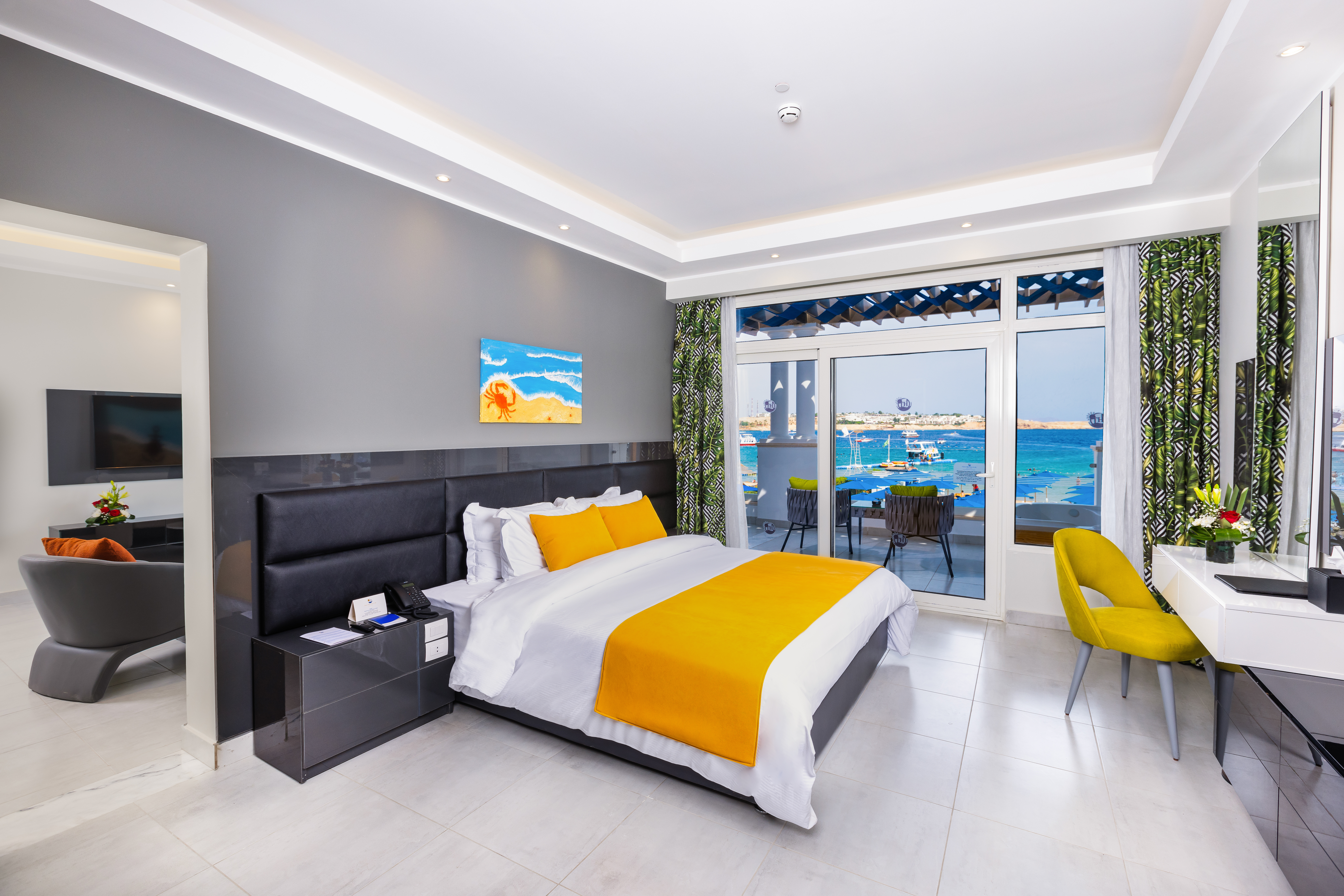 Junior Suite Beach Front