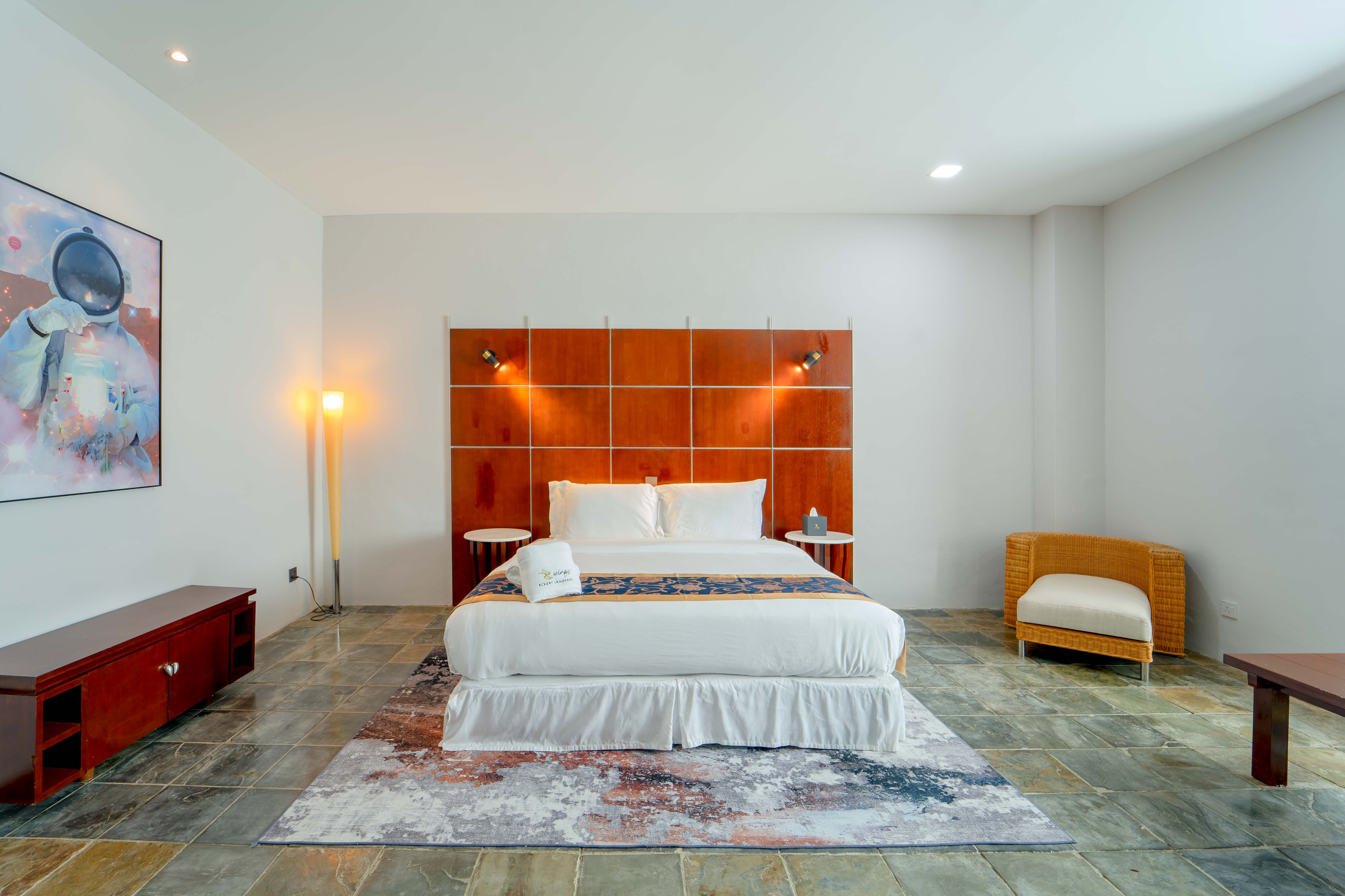 Family Room Deluxe Two Bedroom