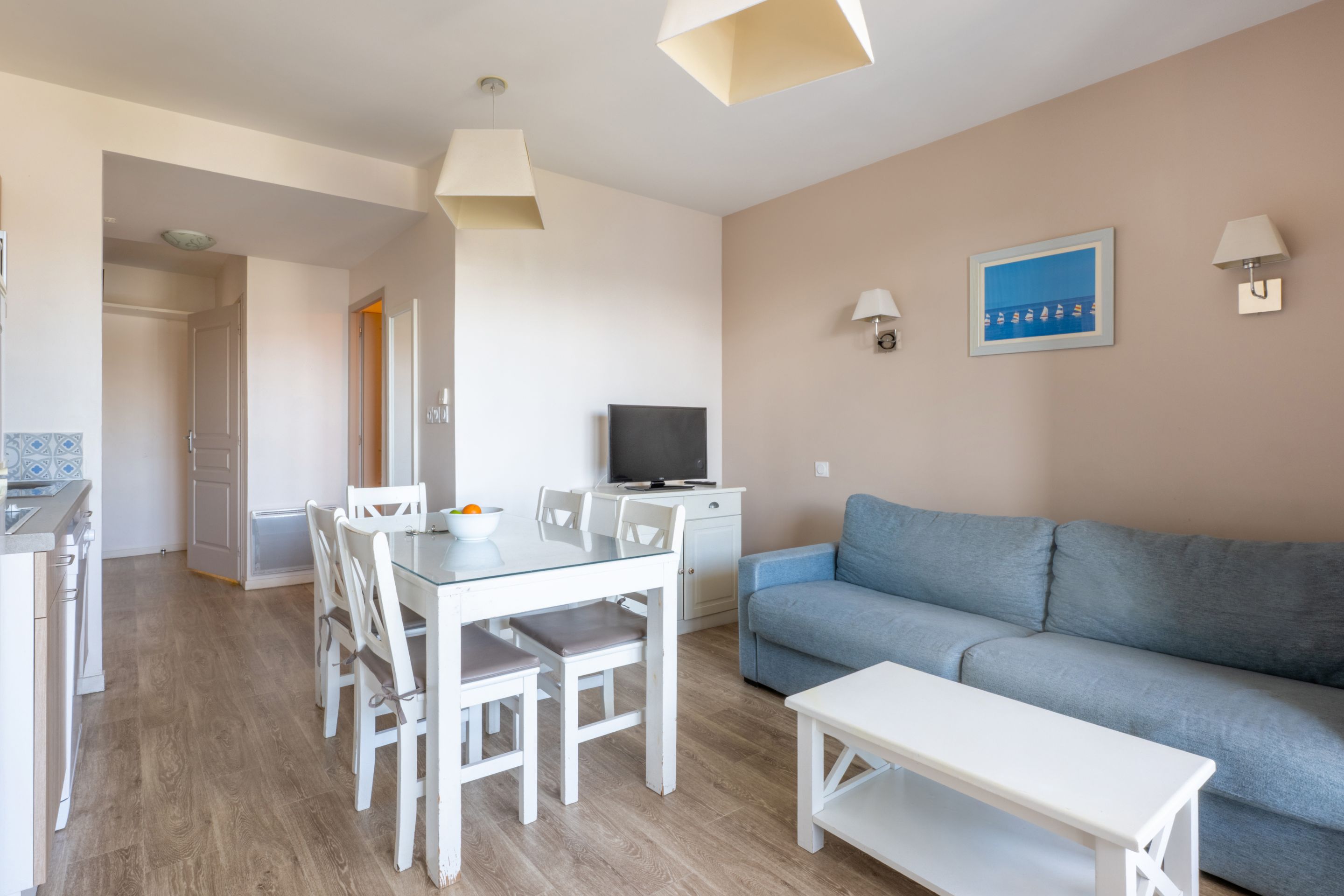 Apartment Capacity 6 One Bedroom