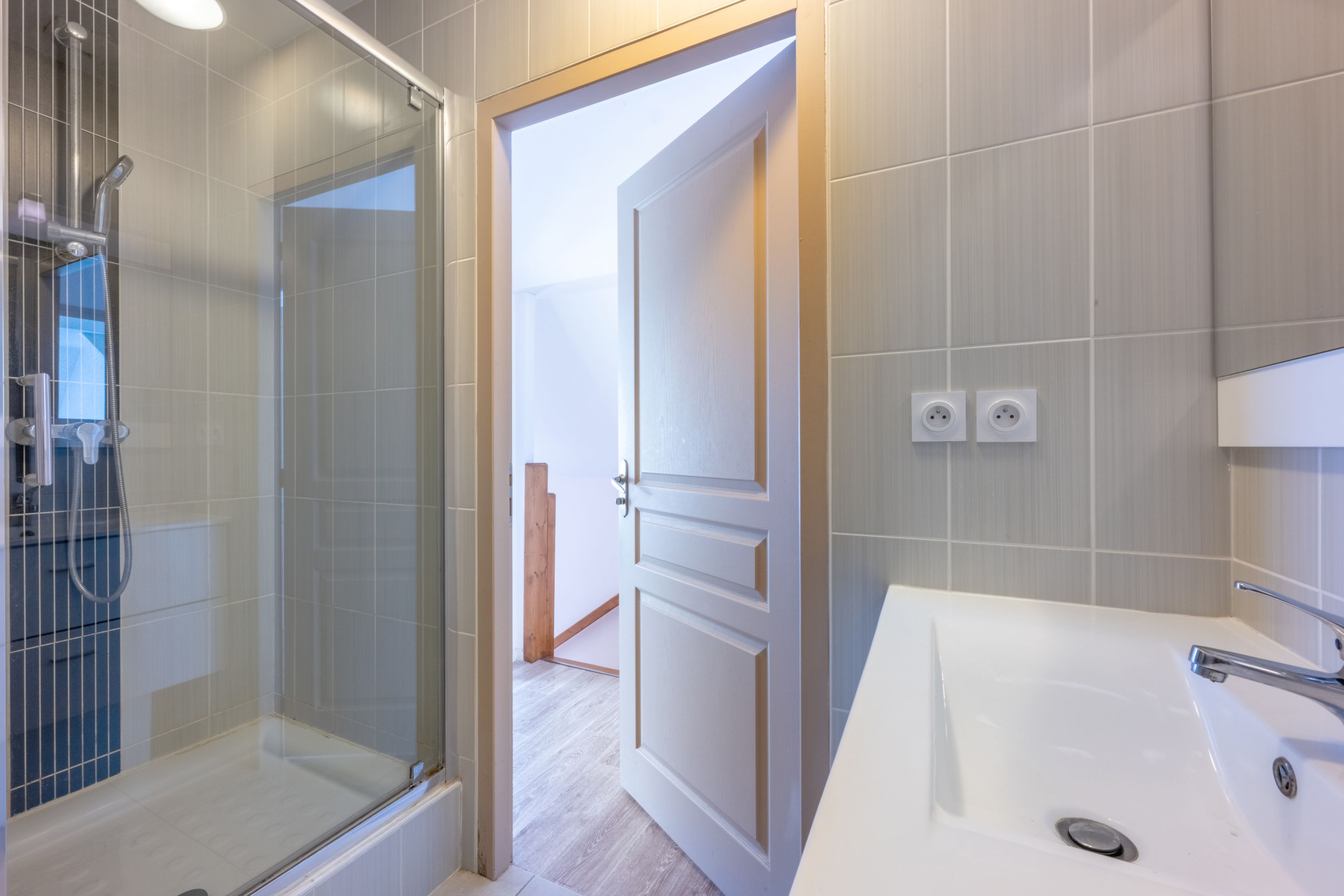 Apartment Capacity 8 Two Bedrooms