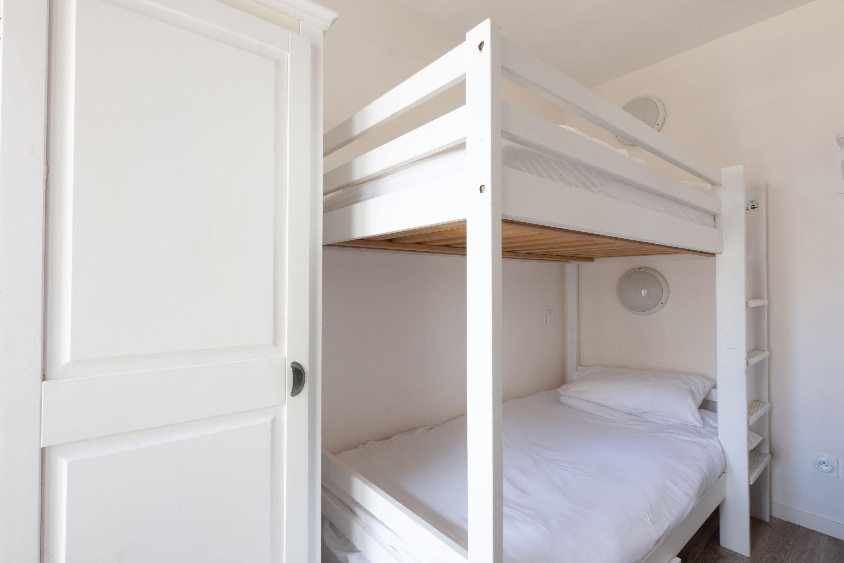 Apartment Capacity 8 Two Bedrooms