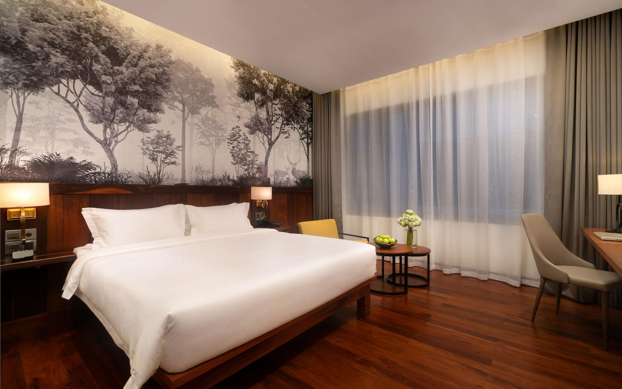 Double Deluxe King Bed