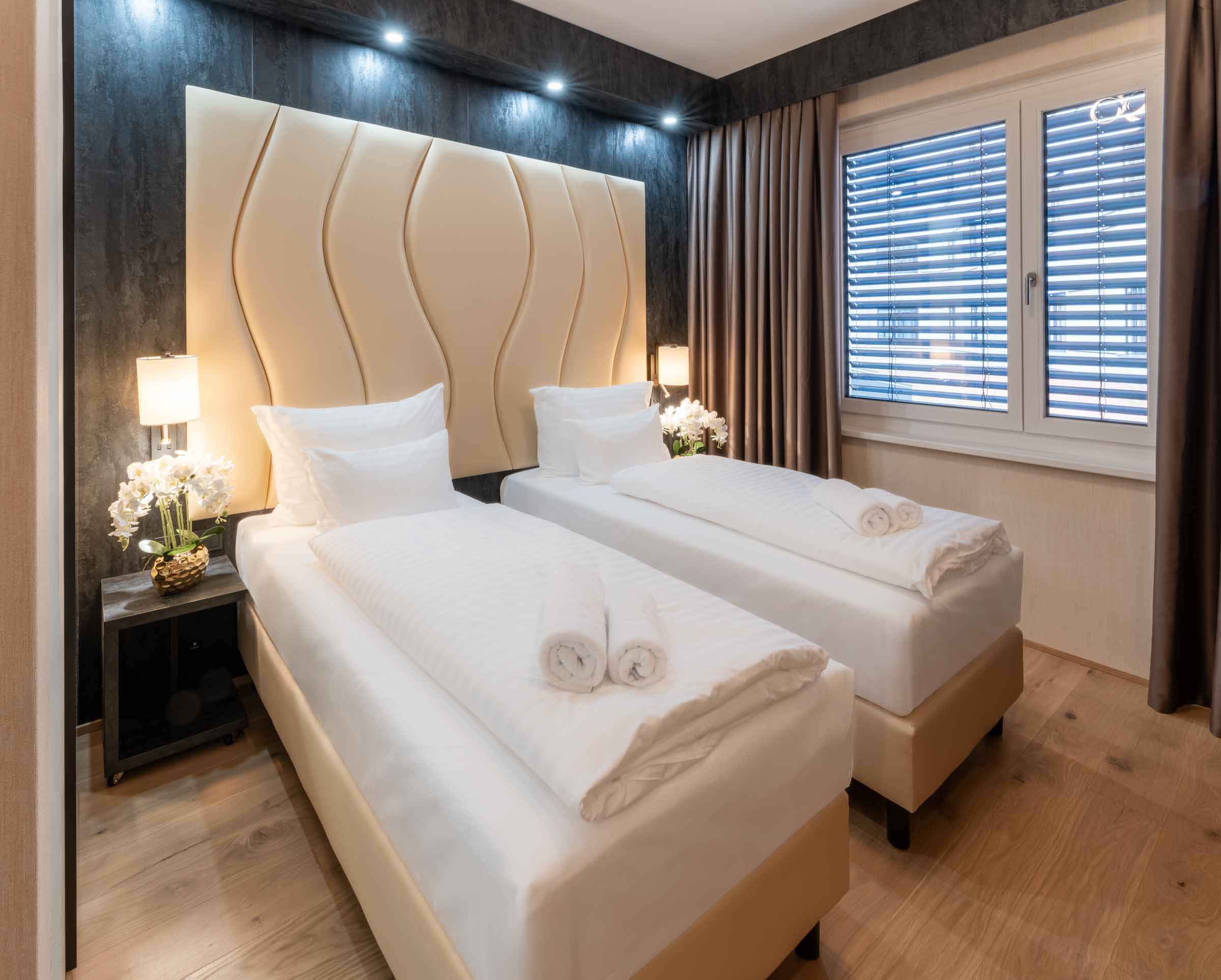 Double or Twin Standard