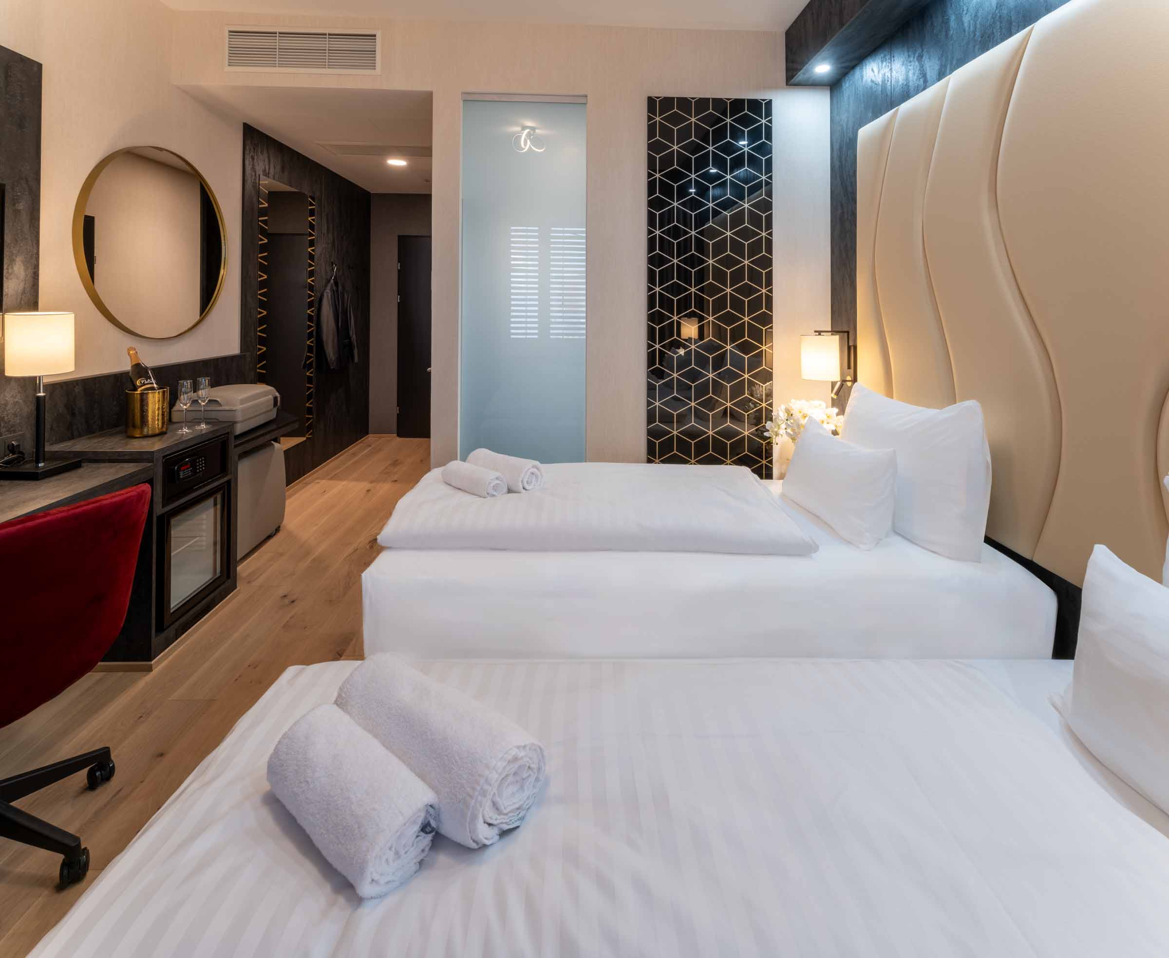 Double or Twin Standard