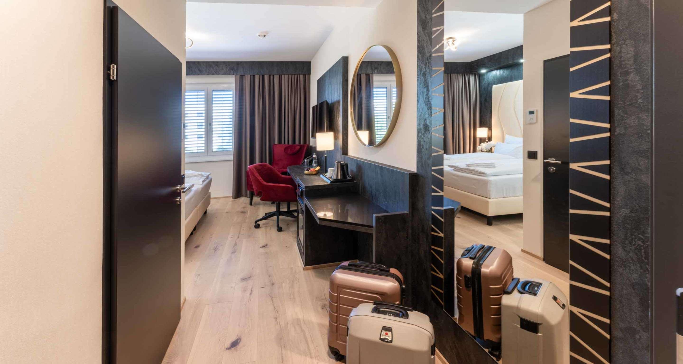 Double or Twin Standard