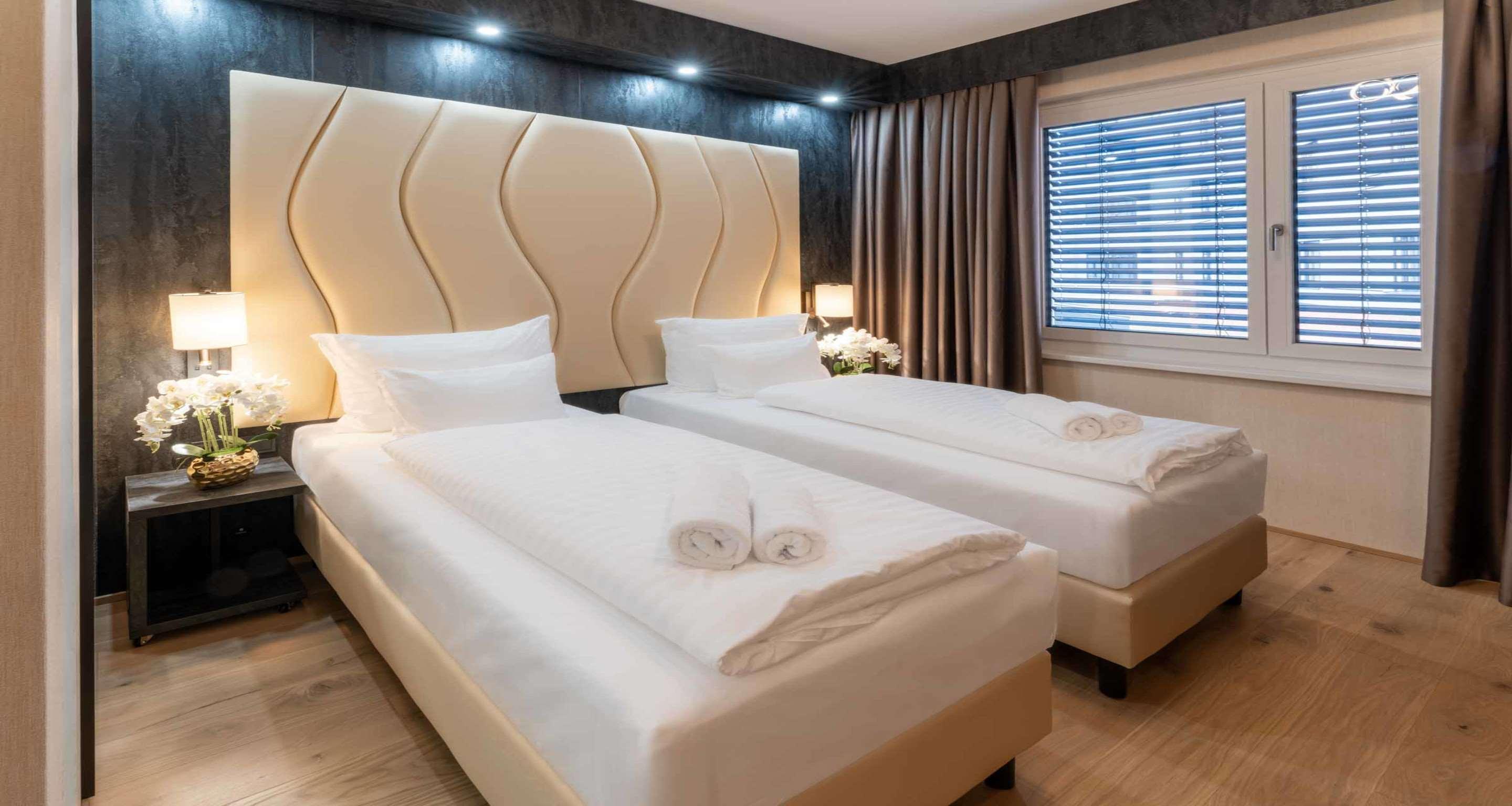 Double or Twin Standard