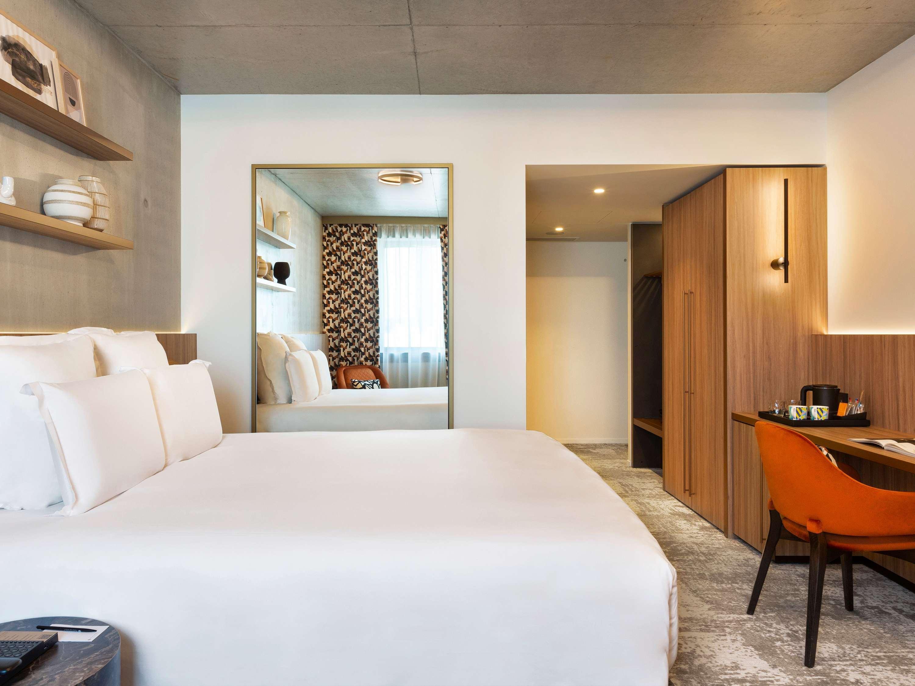 Double Superior King Bed